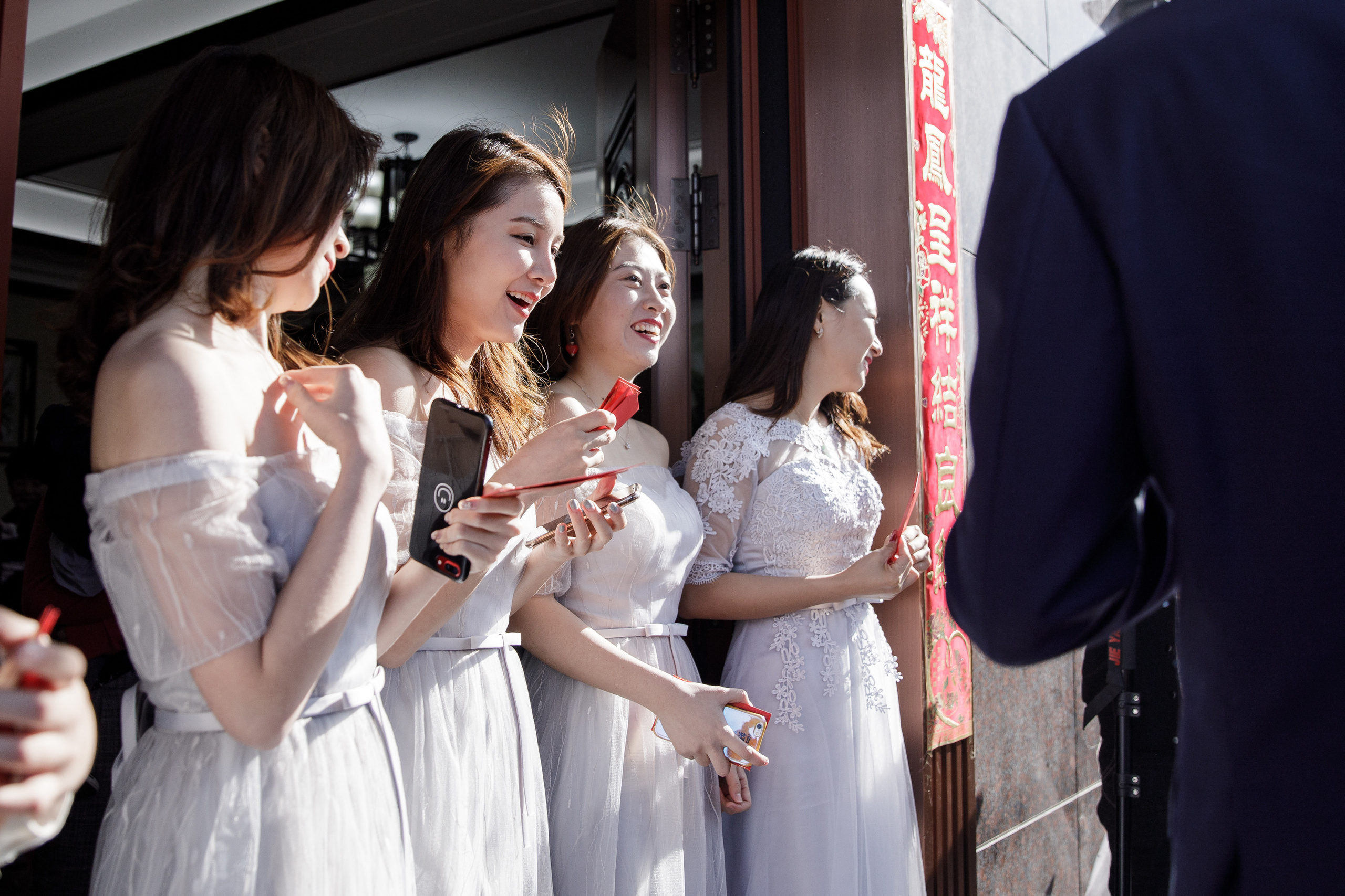 Китайская свадьба по традиционным китайским + европейским обычаям. Фотограф в Шанхае — Лола Пидлуская