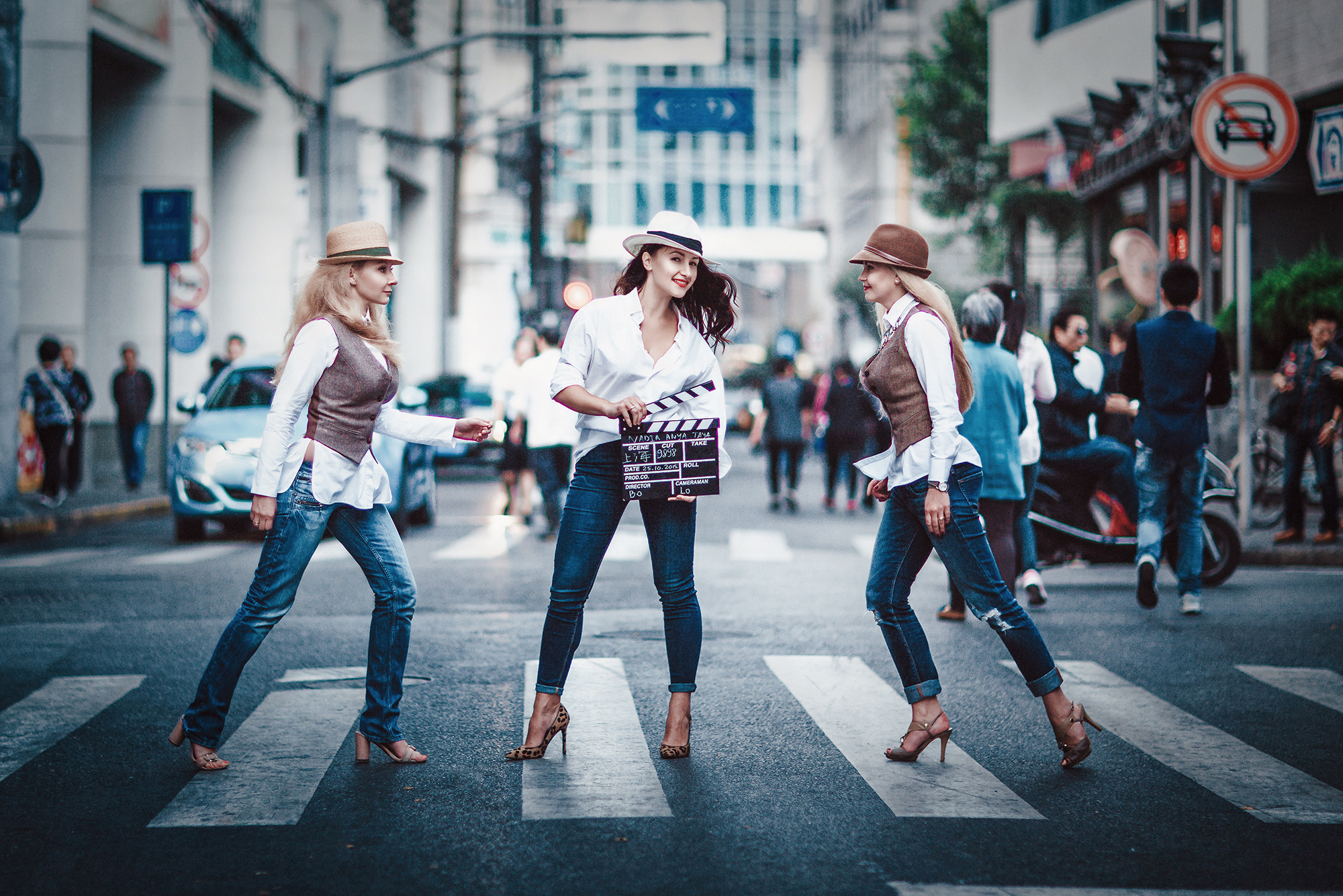 Photographer in Shanghai — Lola Pidluskaya. Photographer in Shanghai — Lola Pidluskaya