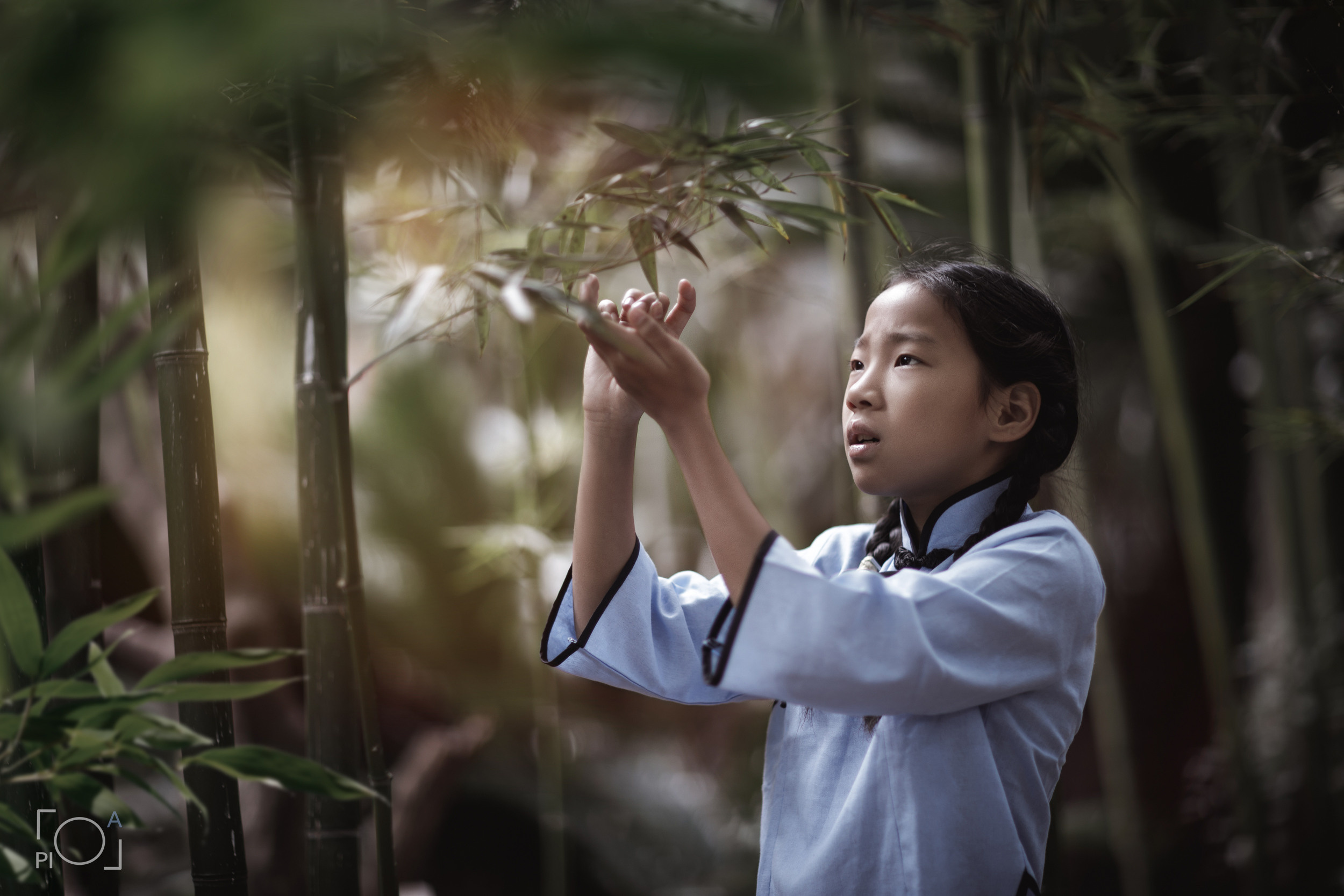 Фотосессия для девочки в китайском школьном костюме 1960х, Yu Garden. Фотограф в Шанхае — Лола Пидлуская