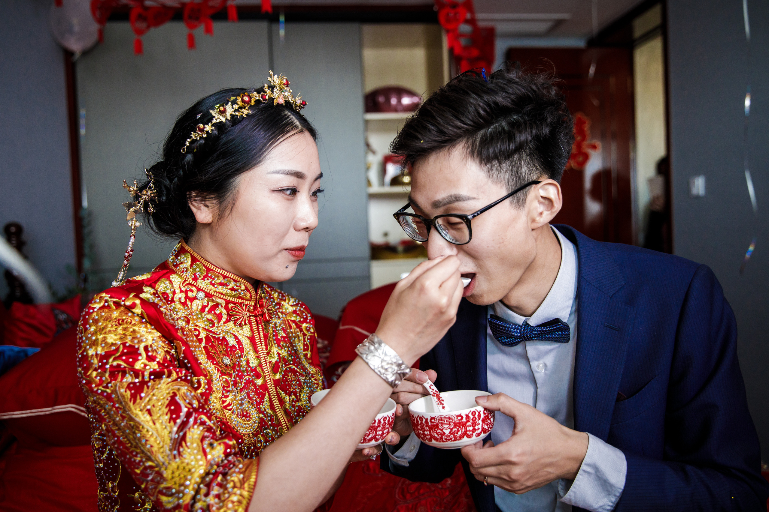 Китайская свадьба по традиционным китайским + европейским обычаям. Фотограф в Шанхае — Лола Пидлуская