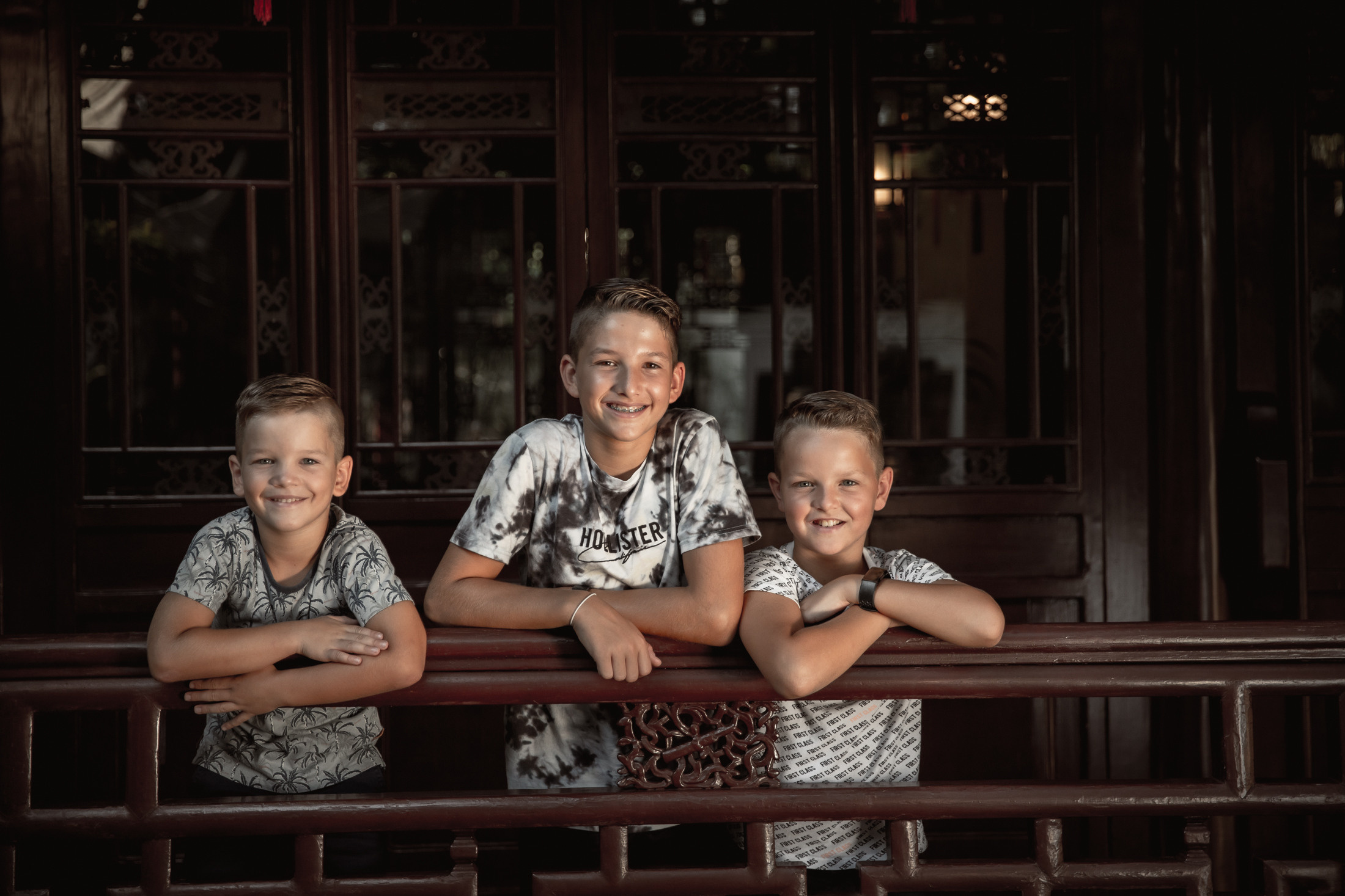 Семейная фотопрогулка, 2 часа — 2 локации. Фотограф в Шанхае — Лола Пидлуская