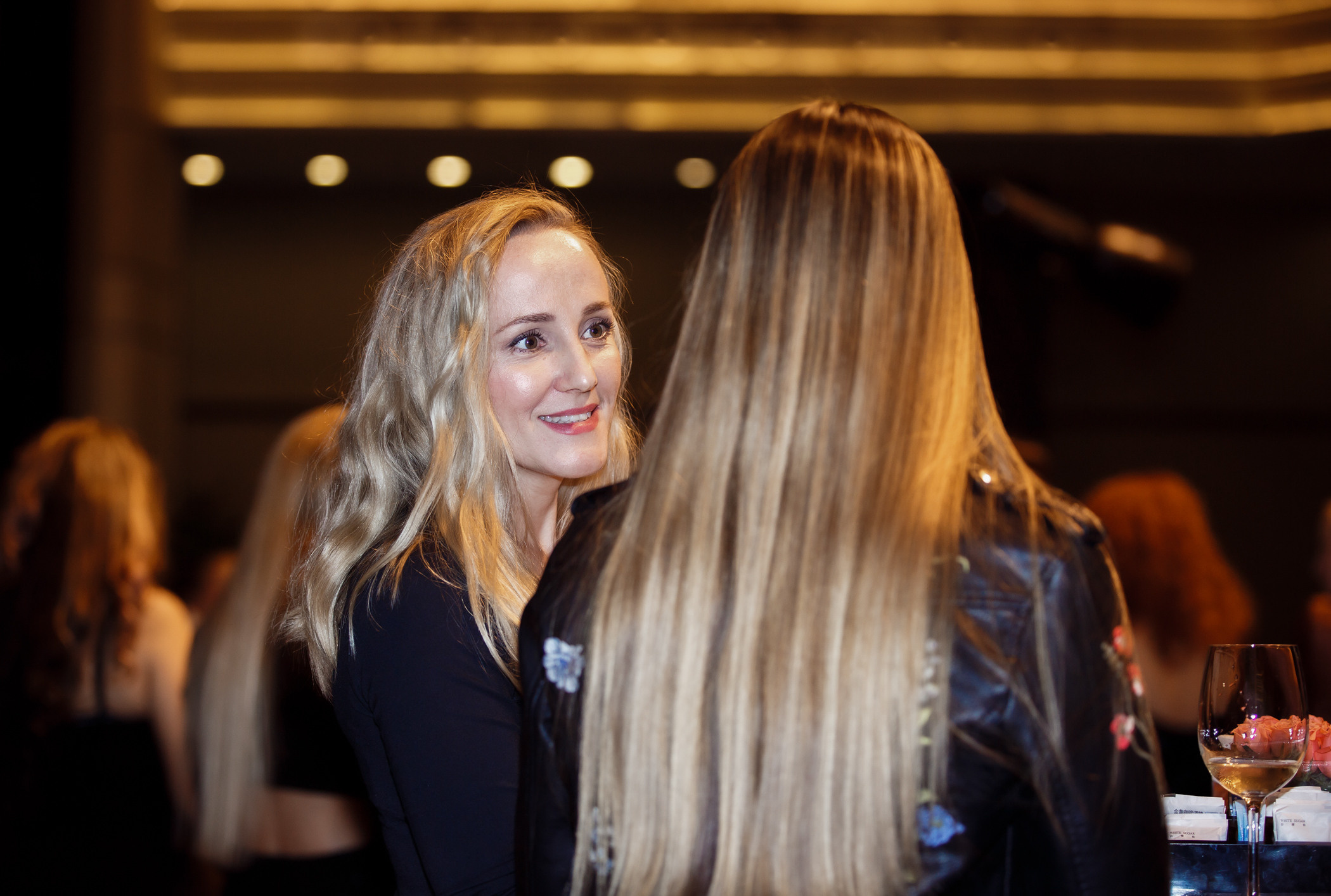 Презентация книги Д. Высоцкой. Фотограф в Шанхае — Лола Пидлуская