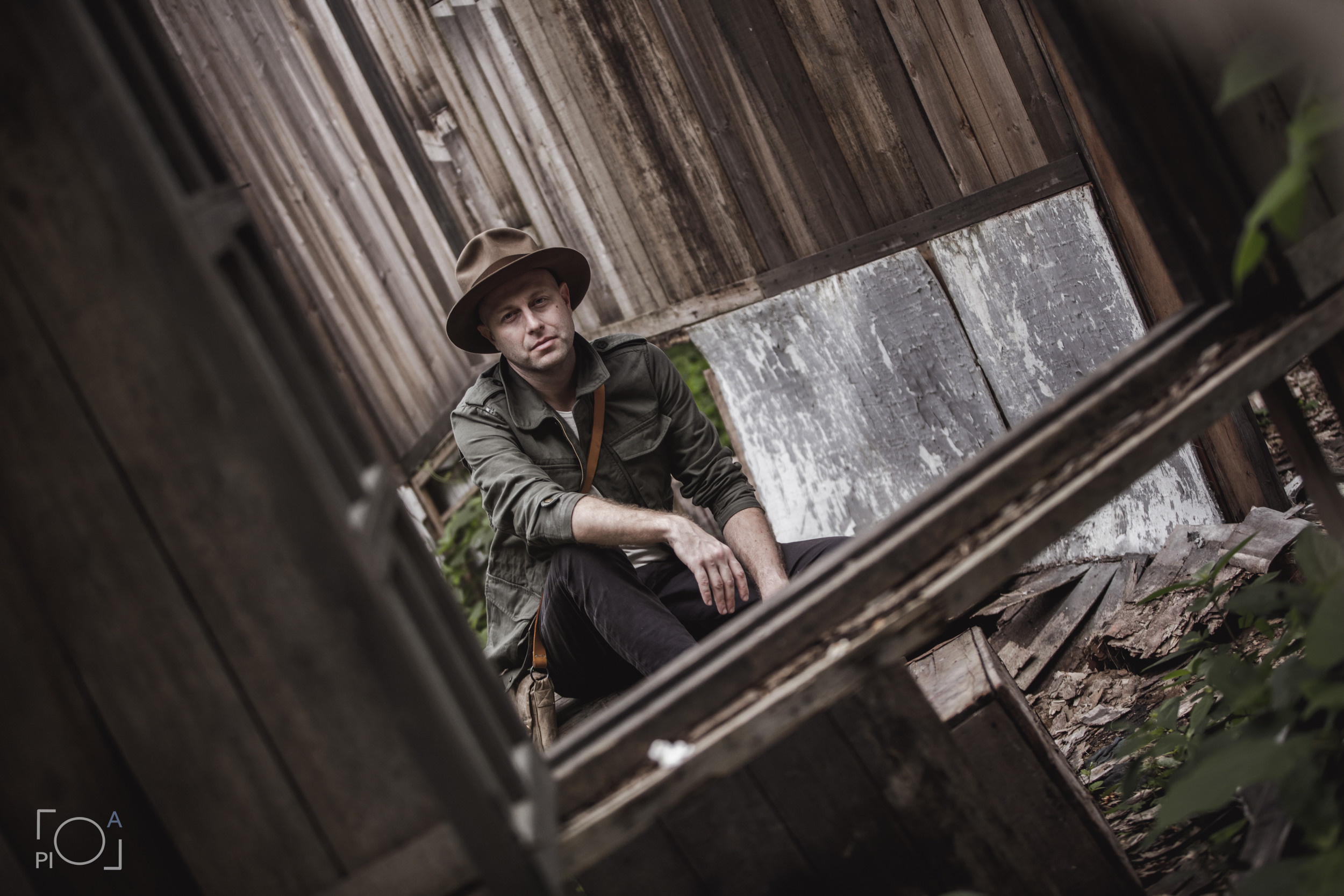 Australian blogger in a Shanghai movie studio. Unretouched. Photographer in Shanghai — Lola Pidluskaya