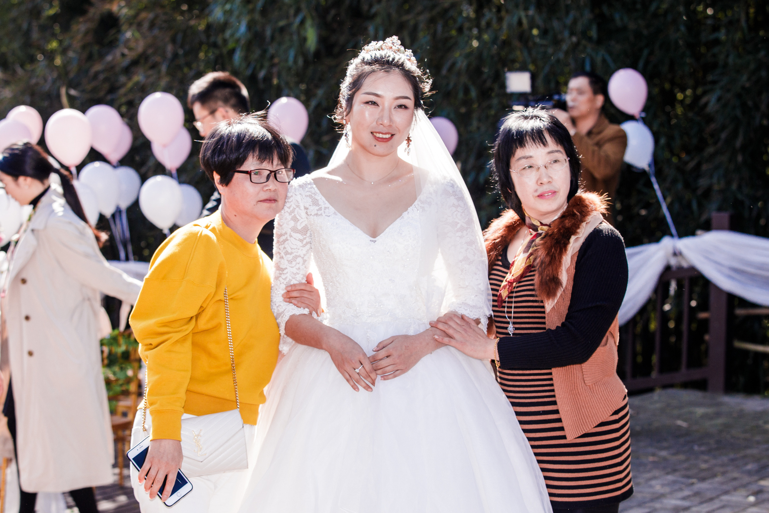 Китайская свадьба по традиционным китайским + европейским обычаям. Фотограф в Шанхае — Лола Пидлуская