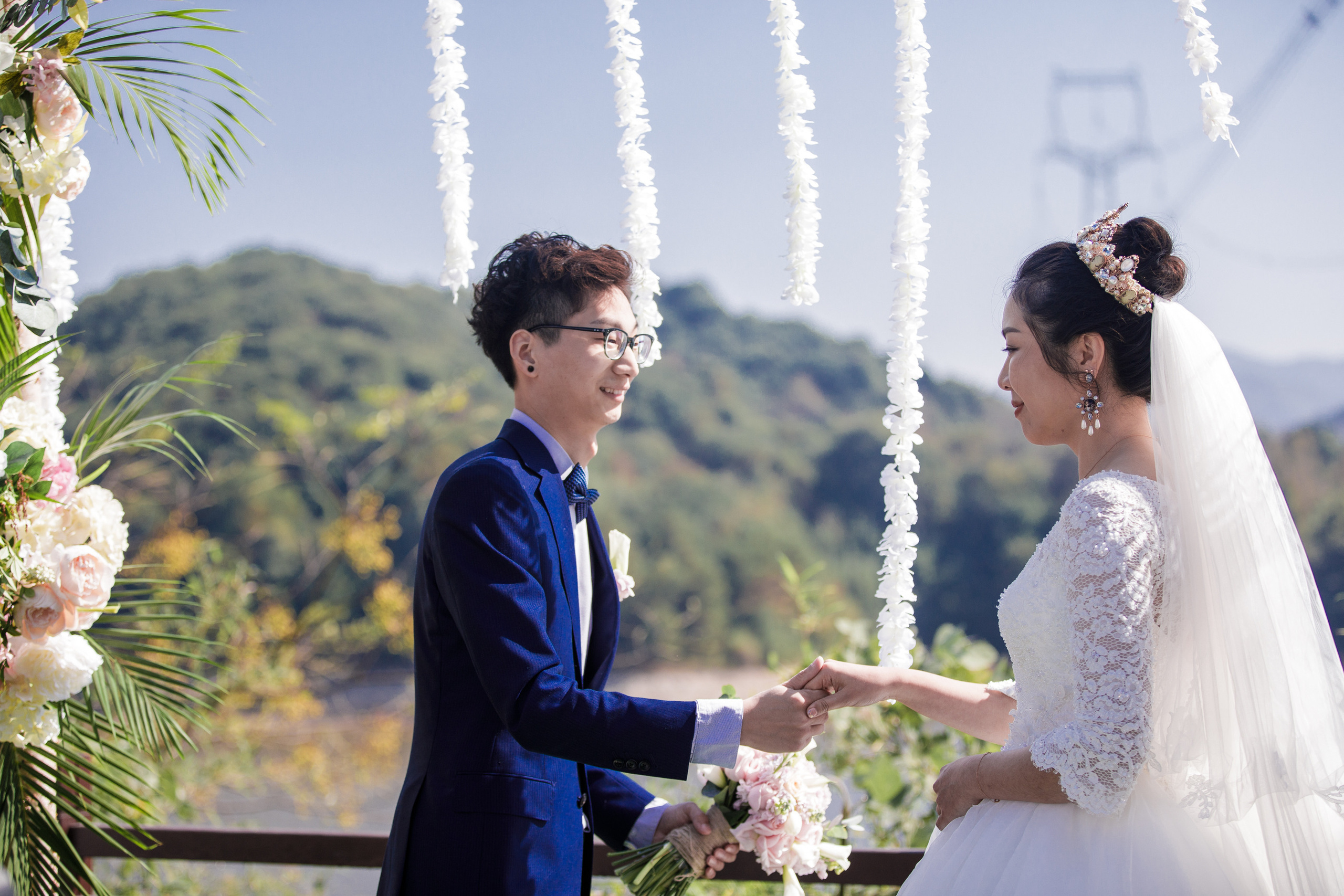 Китайская свадьба по традиционным китайским + европейским обычаям. Фотограф в Шанхае — Лола Пидлуская