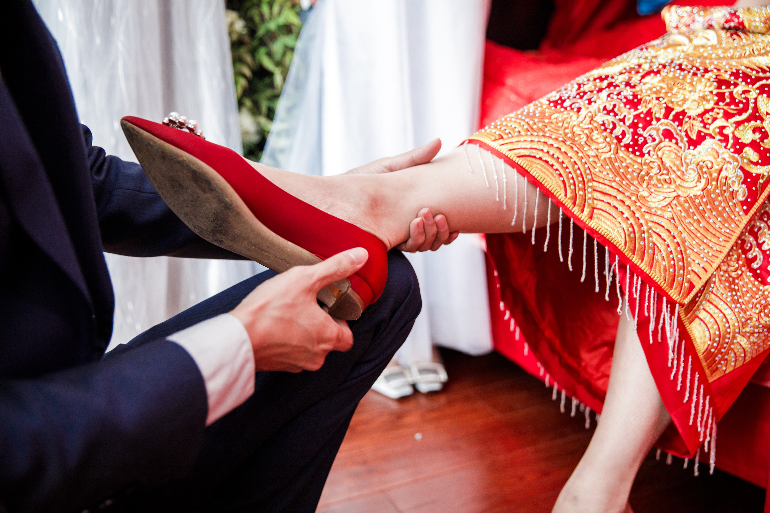 Китайская свадьба по традиционным китайским + европейским обычаям. Фотограф в Шанхае — Лола Пидлуская