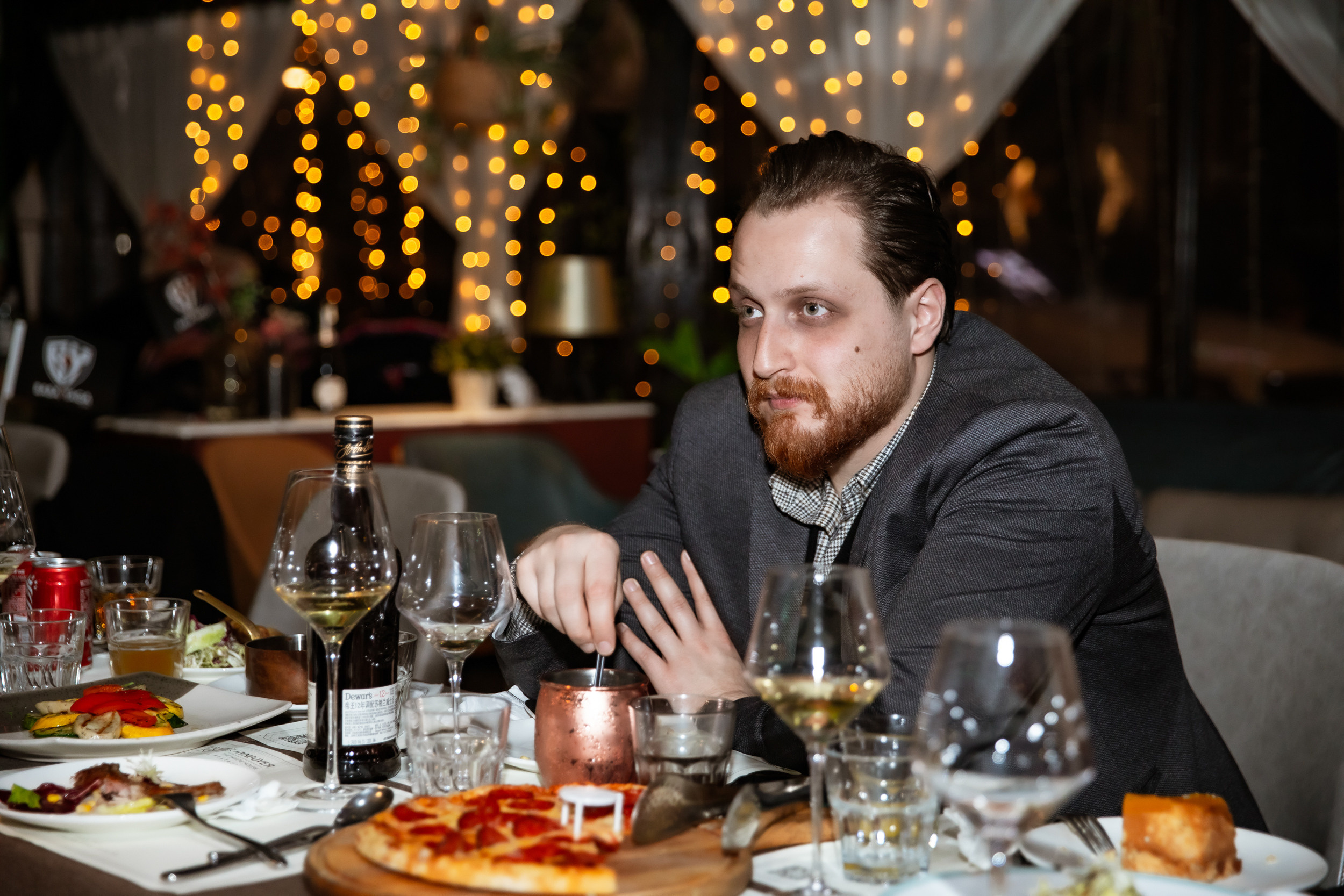 Corporate party in the style of a gangster party. Photographer in Shanghai — Lola Pidluskaya