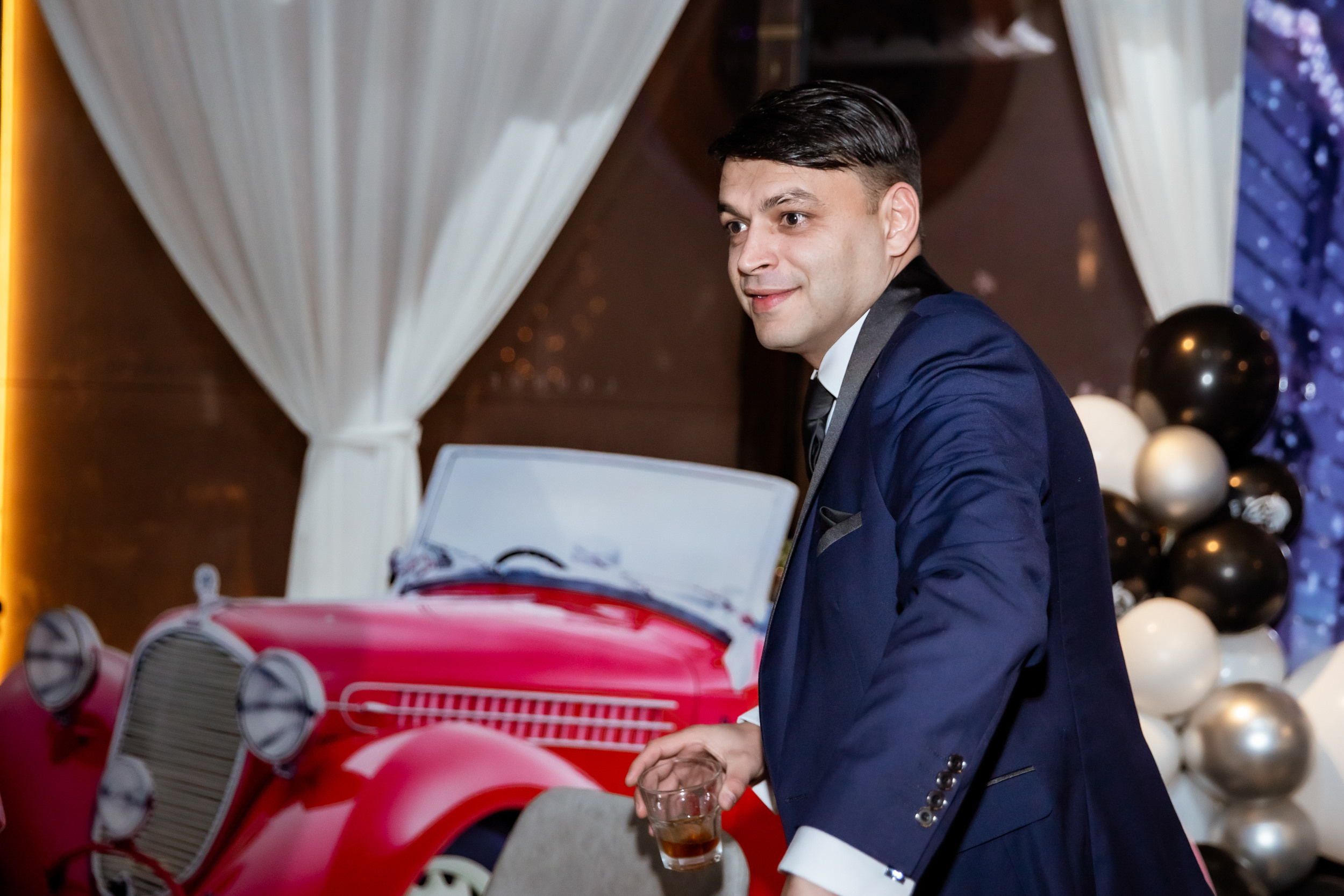 Corporate party in the style of a gangster party. Photographer in Shanghai — Lola Pidluskaya