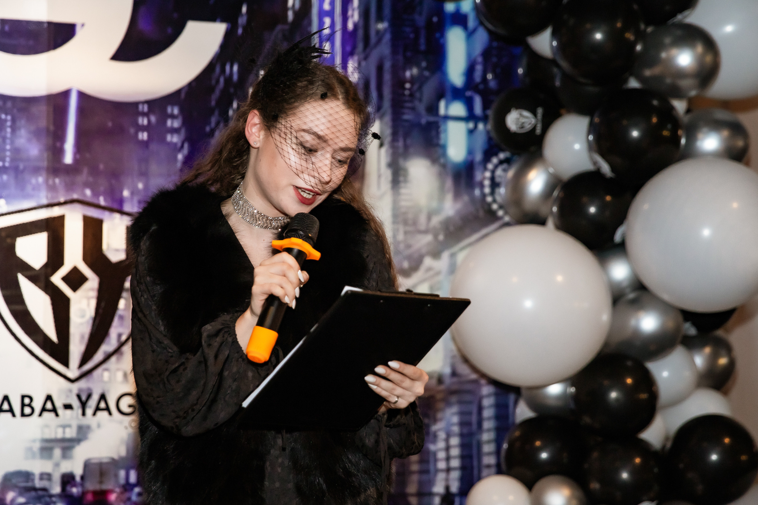 Corporate party in the style of a gangster party. Photographer in Shanghai — Lola Pidluskaya