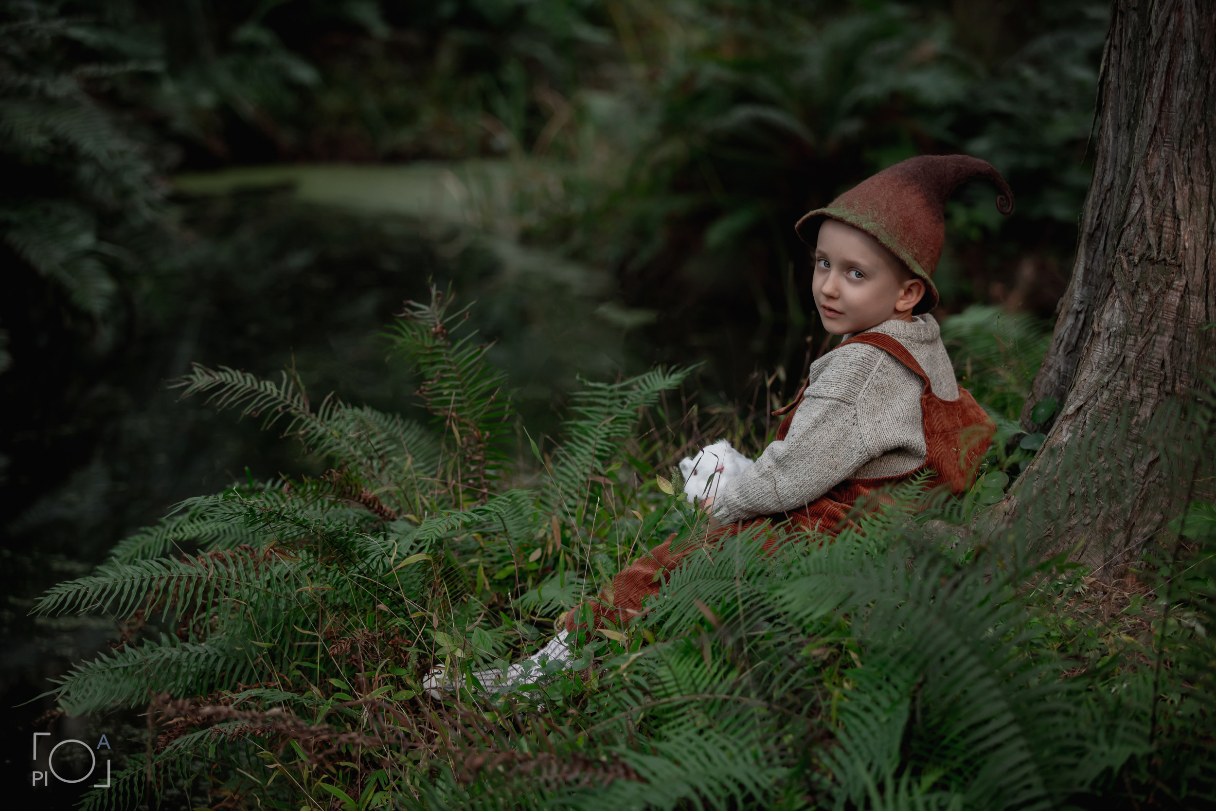 A dwarf in the forest. Photographer in Shanghai — Lola Pidluskaya