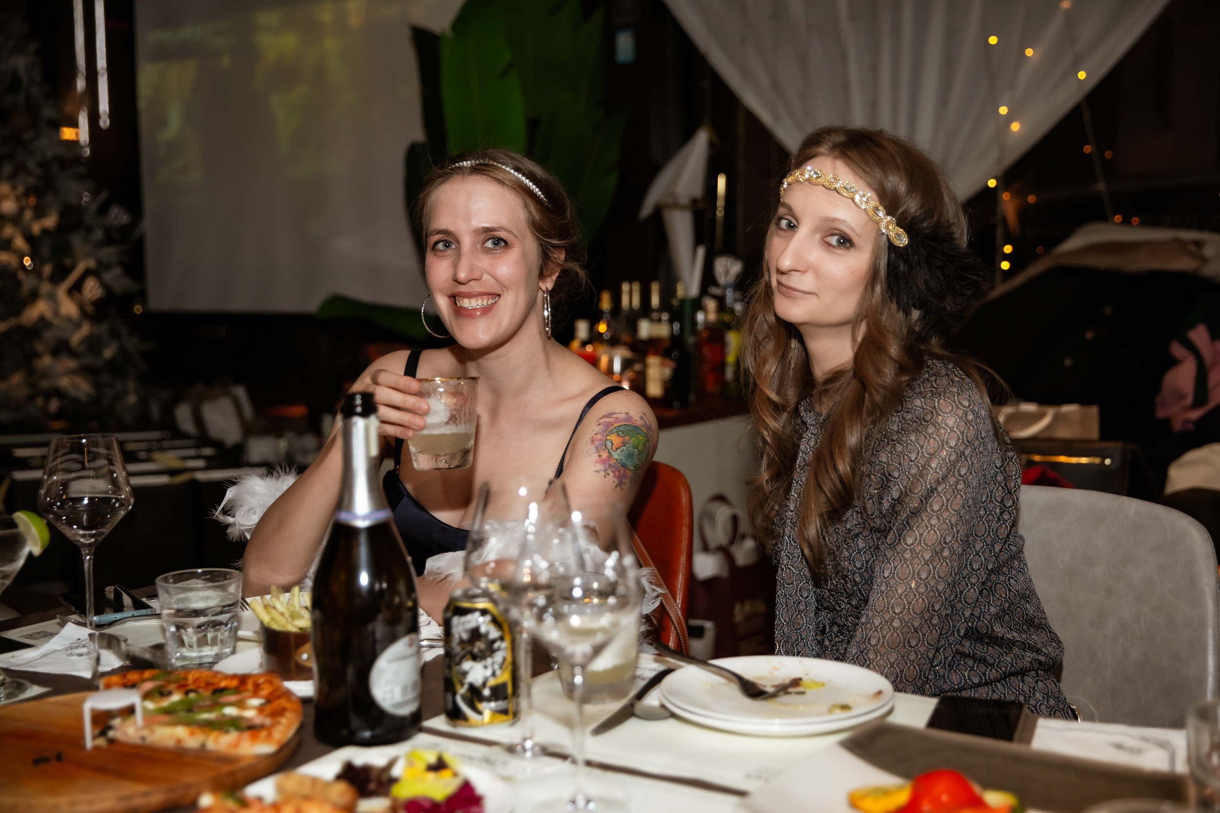 Corporate party in the style of a gangster party. Photographer in Shanghai — Lola Pidluskaya