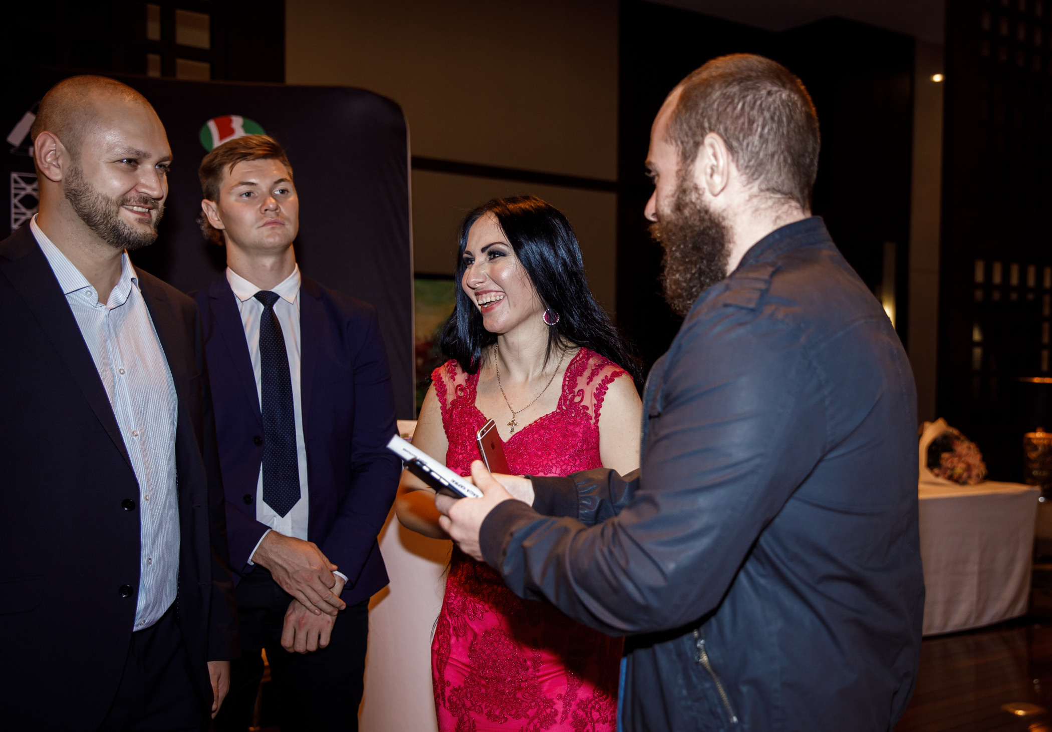 Презентация книги Д. Высоцкой. Фотограф в Шанхае — Лола Пидлуская