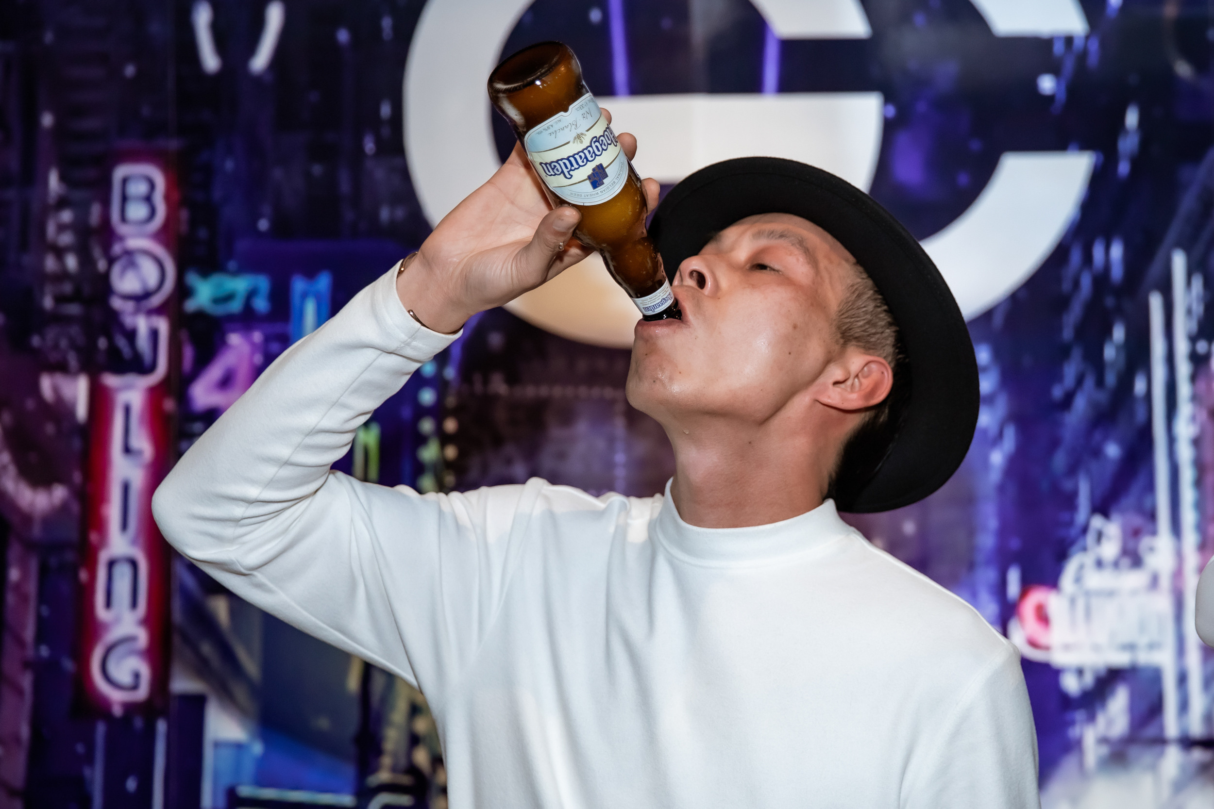 Corporate party in the style of a gangster party. Photographer in Shanghai — Lola Pidluskaya