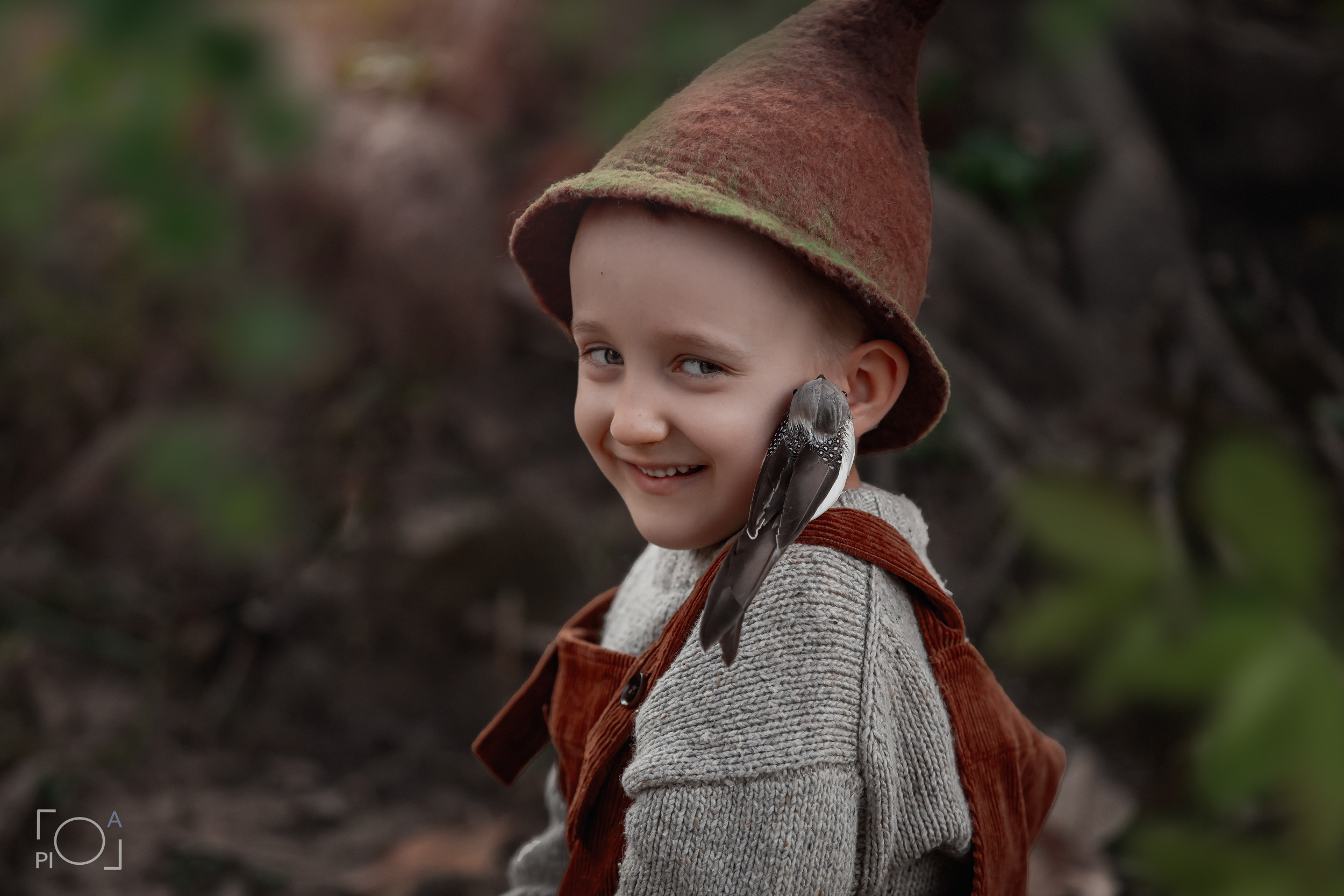 A dwarf in the forest. Photographer in Shanghai — Lola Pidluskaya