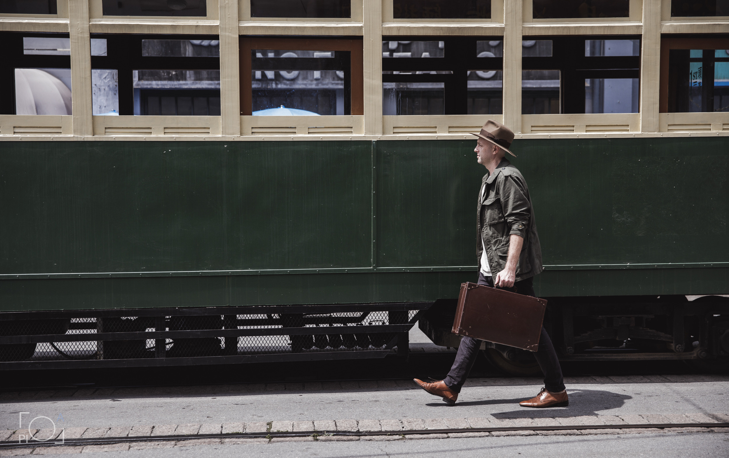 Australian blogger in a Shanghai movie studio. Unretouched. Photographer in Shanghai — Lola Pidluskaya