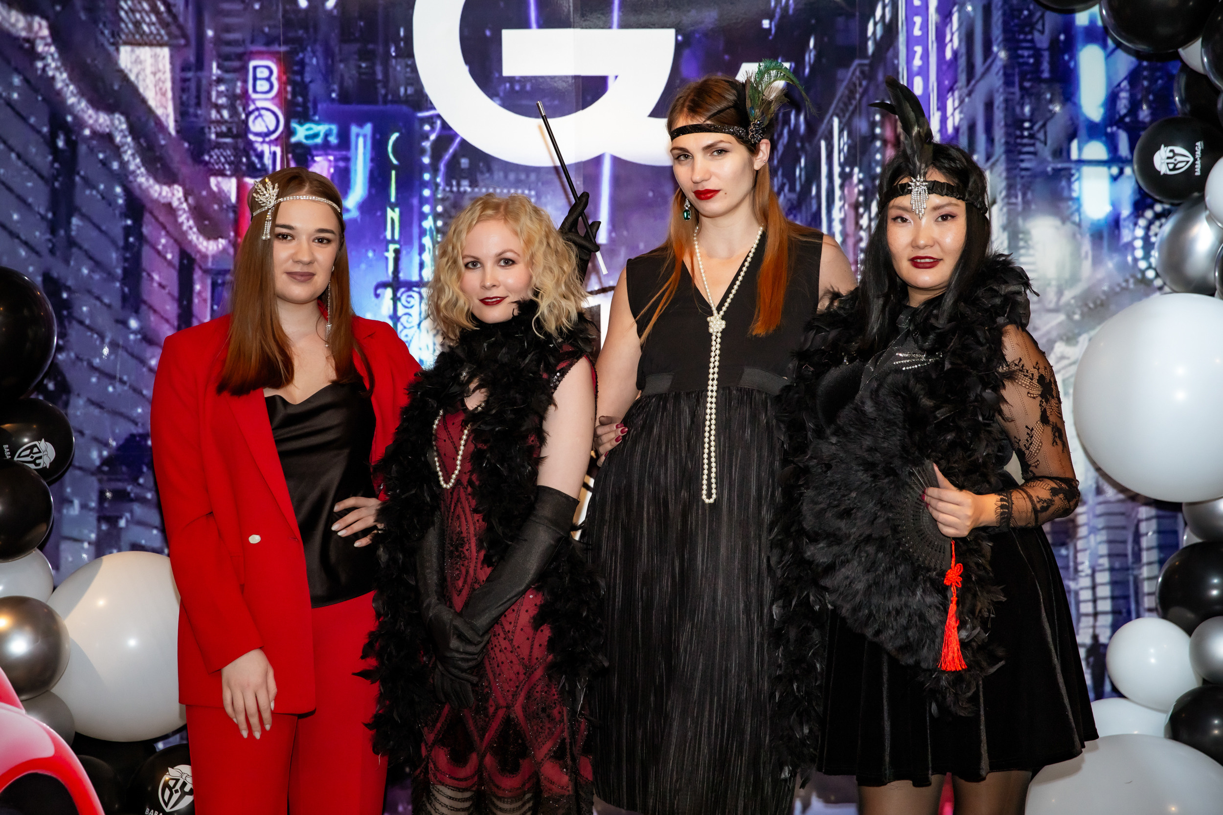 Corporate party in the style of a gangster party. Photographer in Shanghai — Lola Pidluskaya