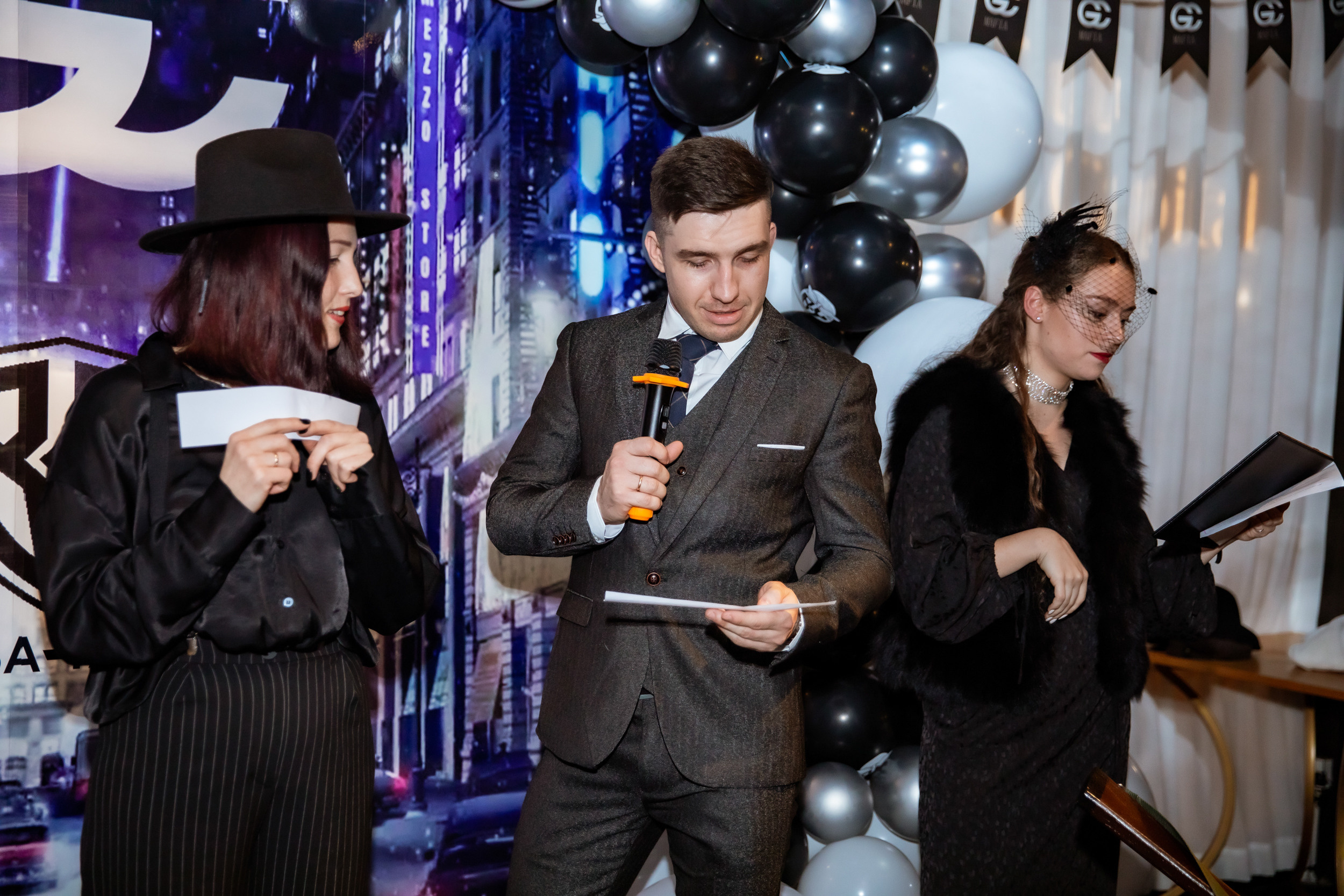 Corporate party in the style of a gangster party. Photographer in Shanghai — Lola Pidluskaya
