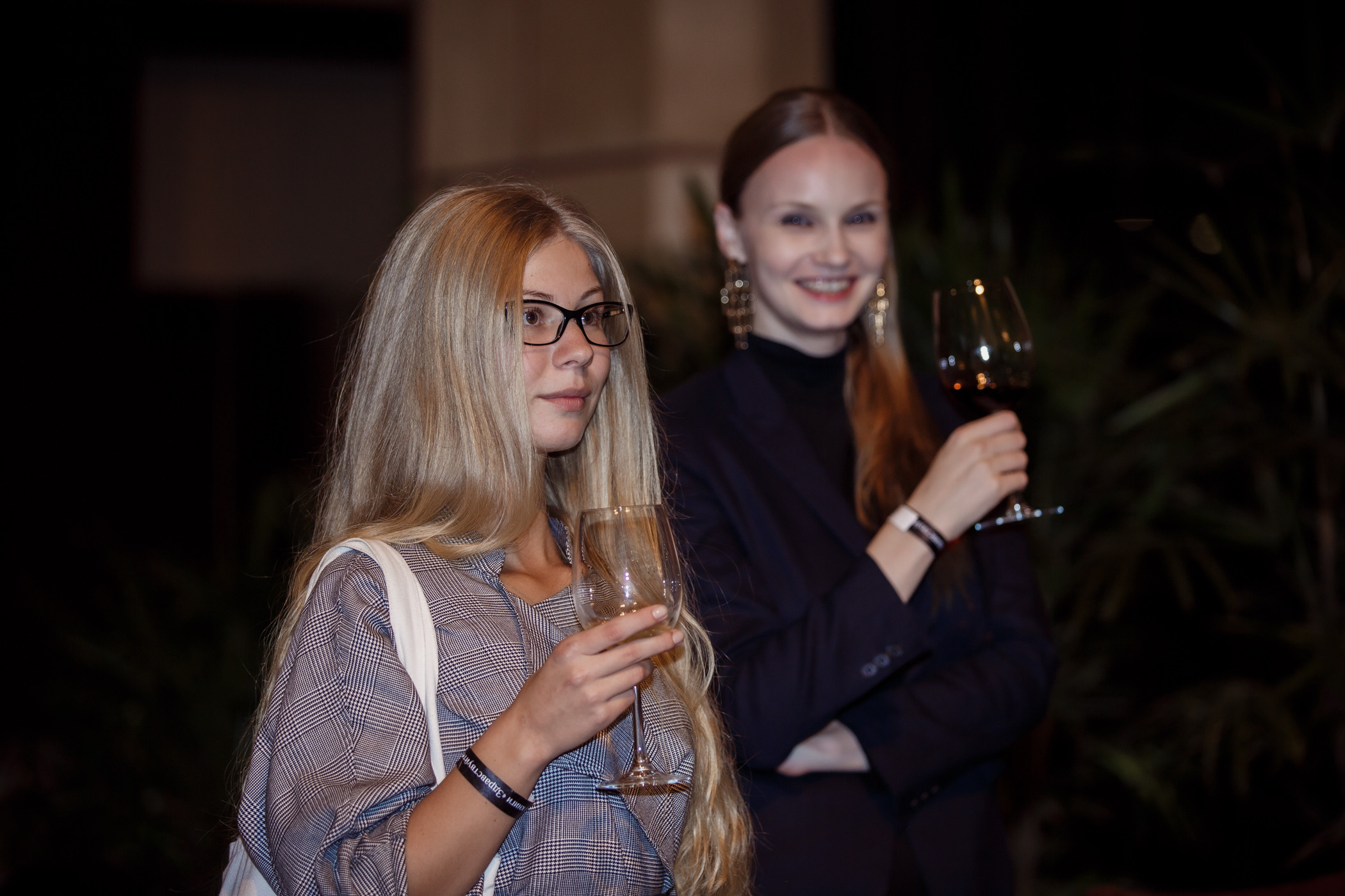 Презентация книги Д. Высоцкой. Фотограф в Шанхае — Лола Пидлуская