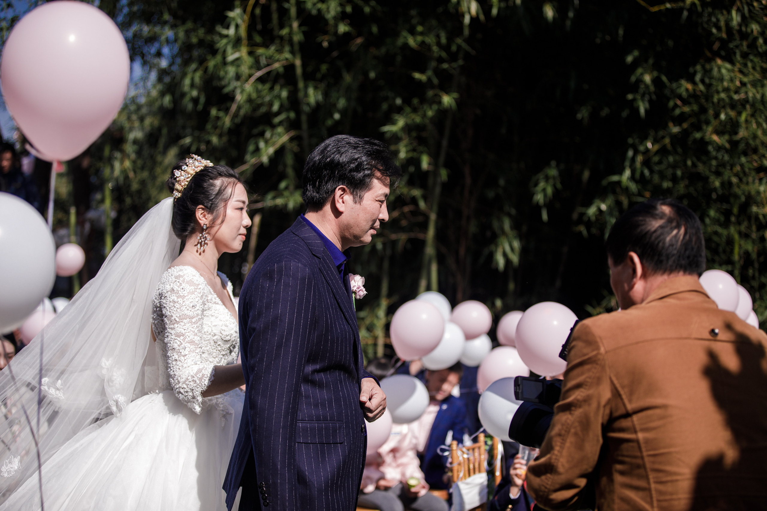 Китайская свадьба по традиционным китайским + европейским обычаям. Фотограф в Шанхае — Лола Пидлуская