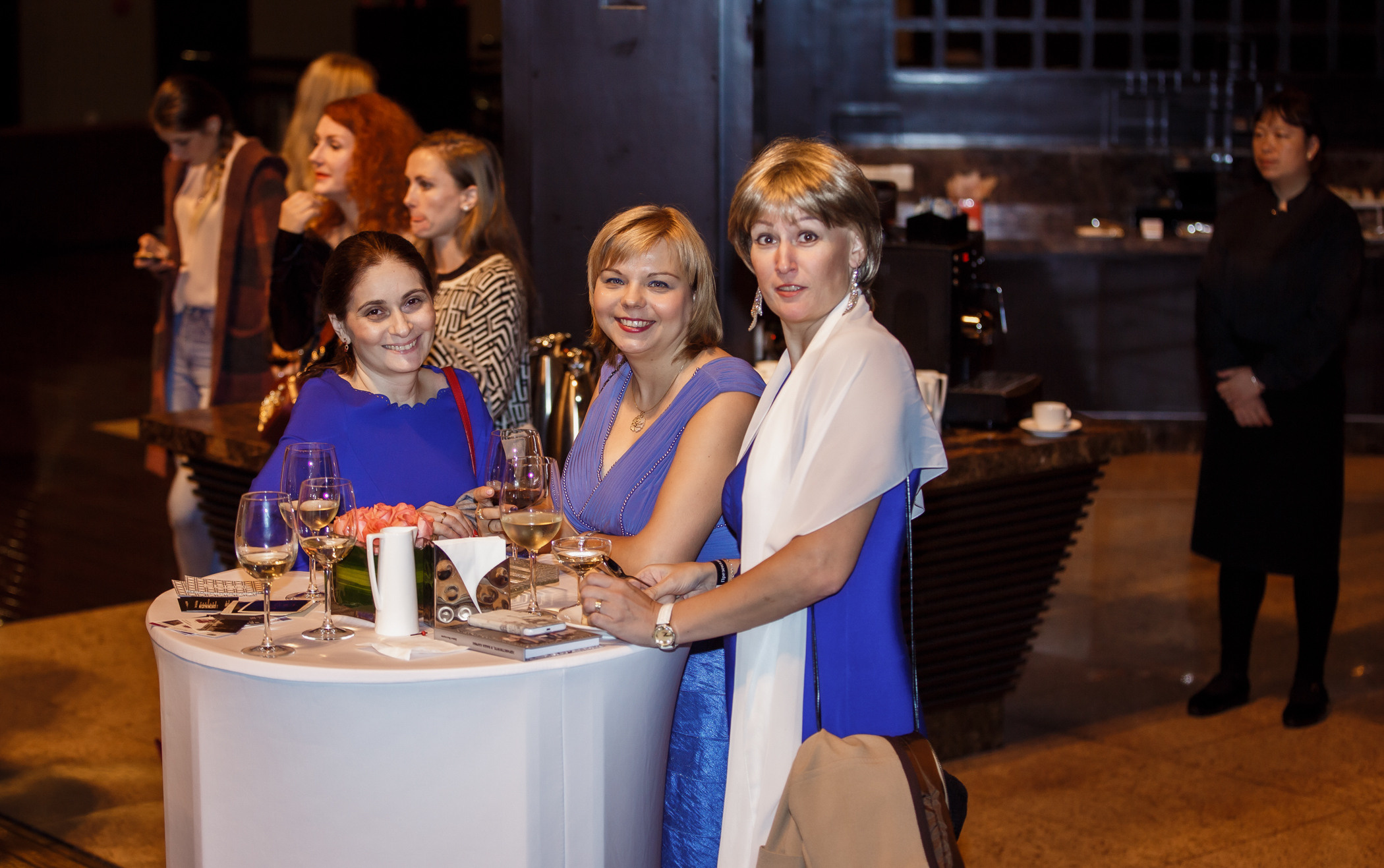 Презентация книги Д. Высоцкой. Фотограф в Шанхае — Лола Пидлуская