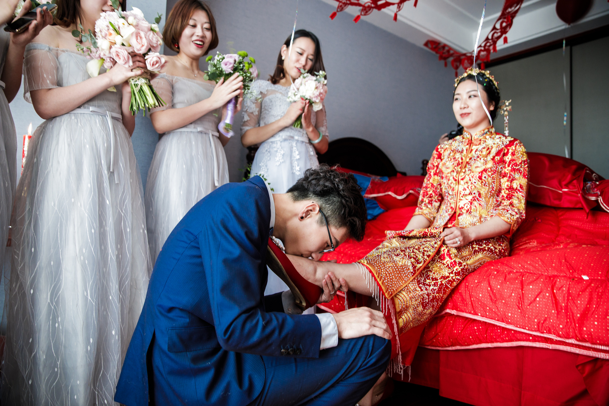 Китайская свадьба по традиционным китайским + европейским обычаям. Фотограф в Шанхае — Лола Пидлуская