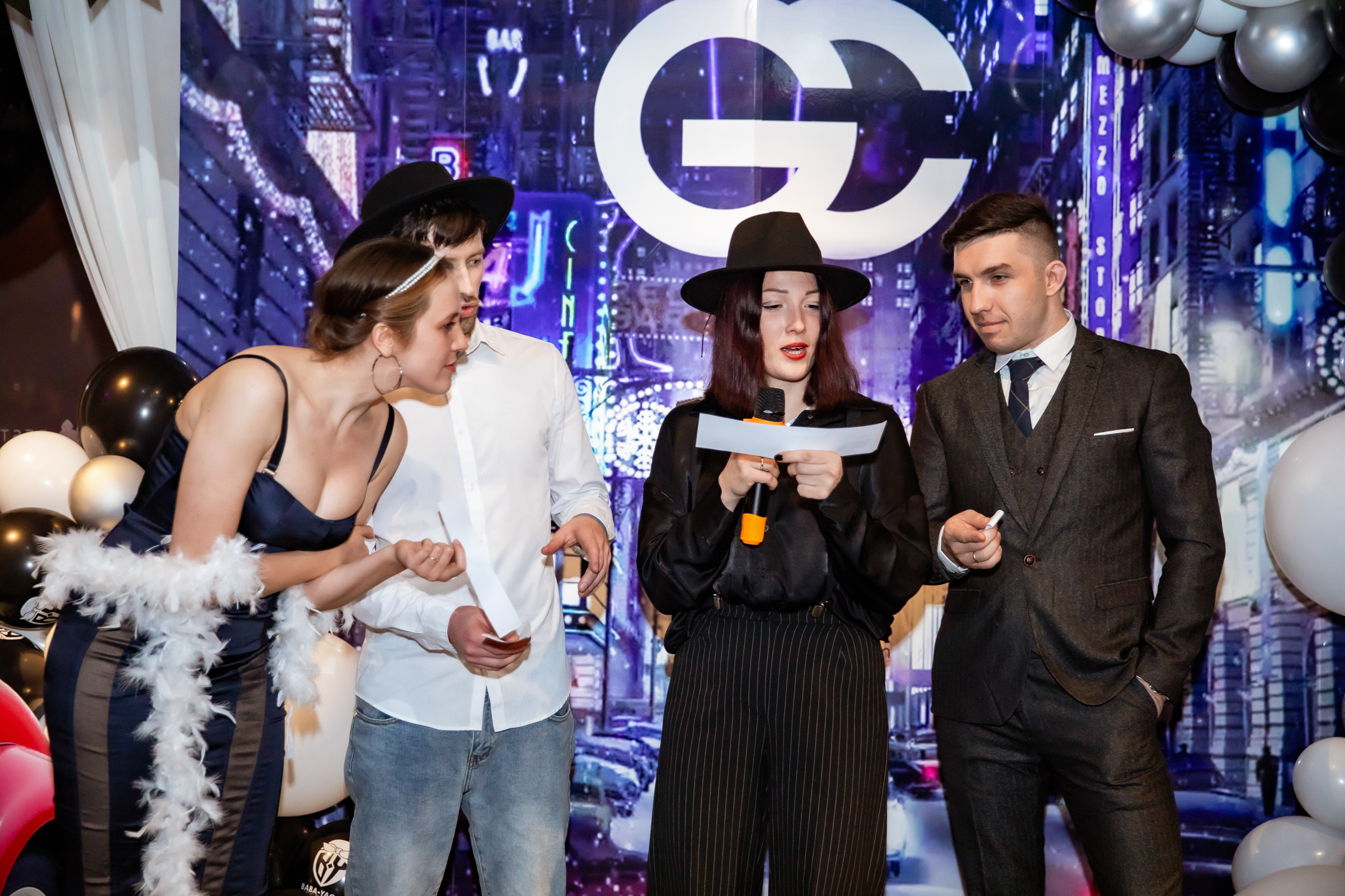 Corporate party in the style of a gangster party. Photographer in Shanghai — Lola Pidluskaya