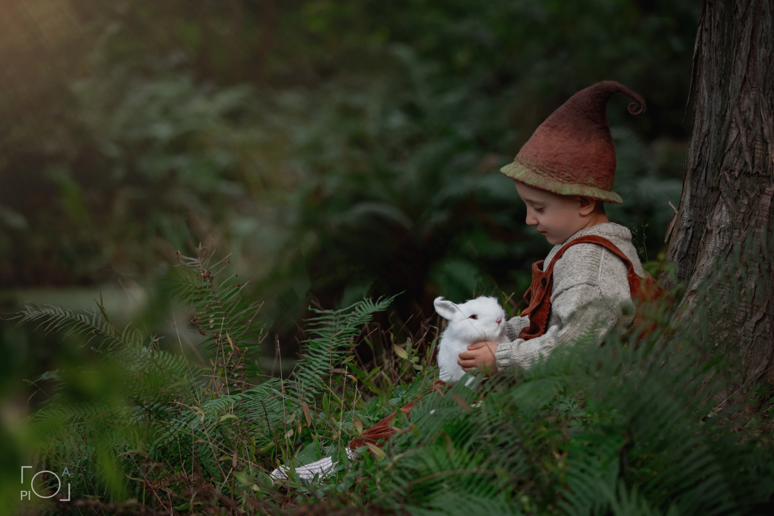 A dwarf in the forest. Photographer in Shanghai — Lola Pidluskaya