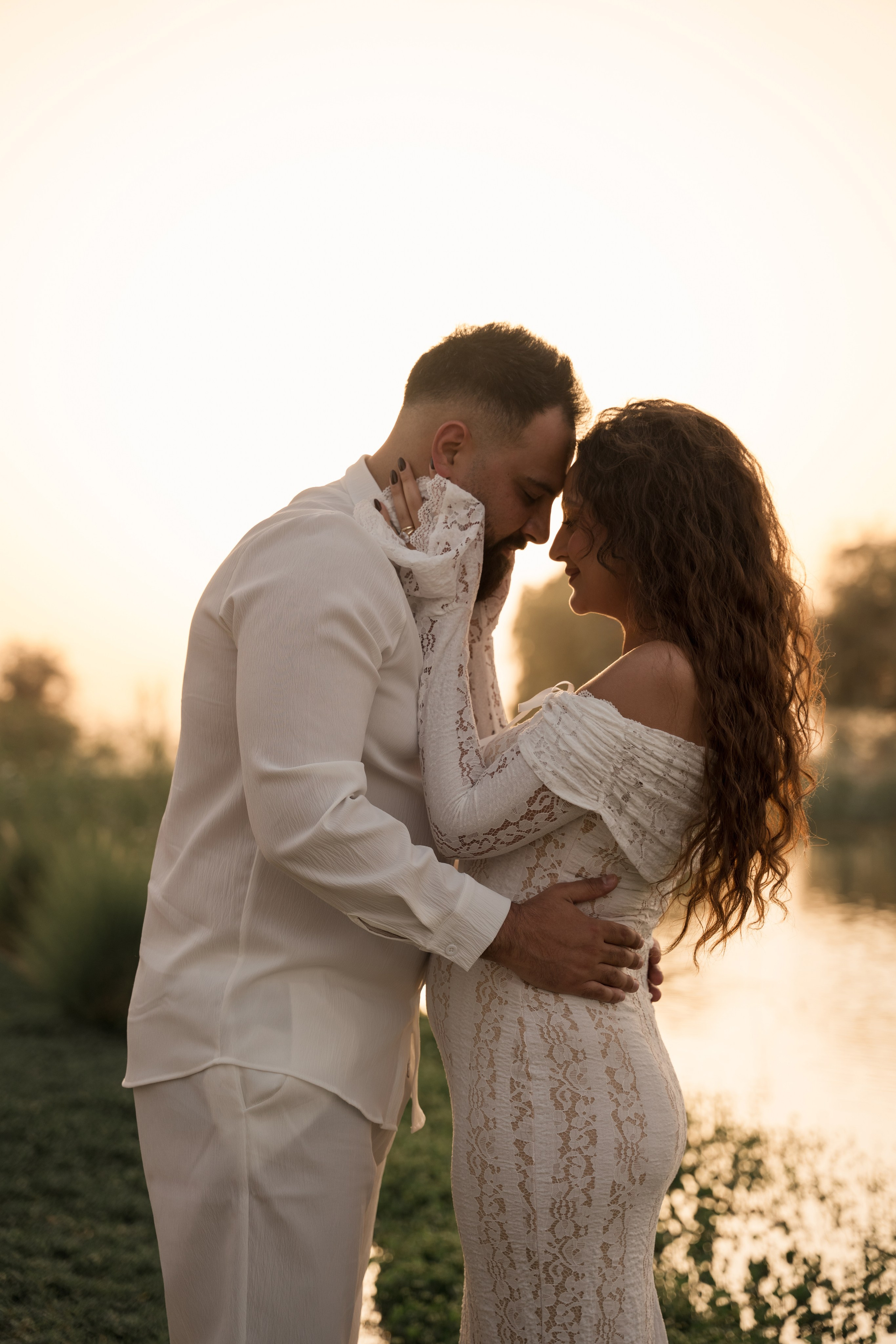 By the Lake of Dreams. Angela Iakovleva — Family Photographer in Dubai