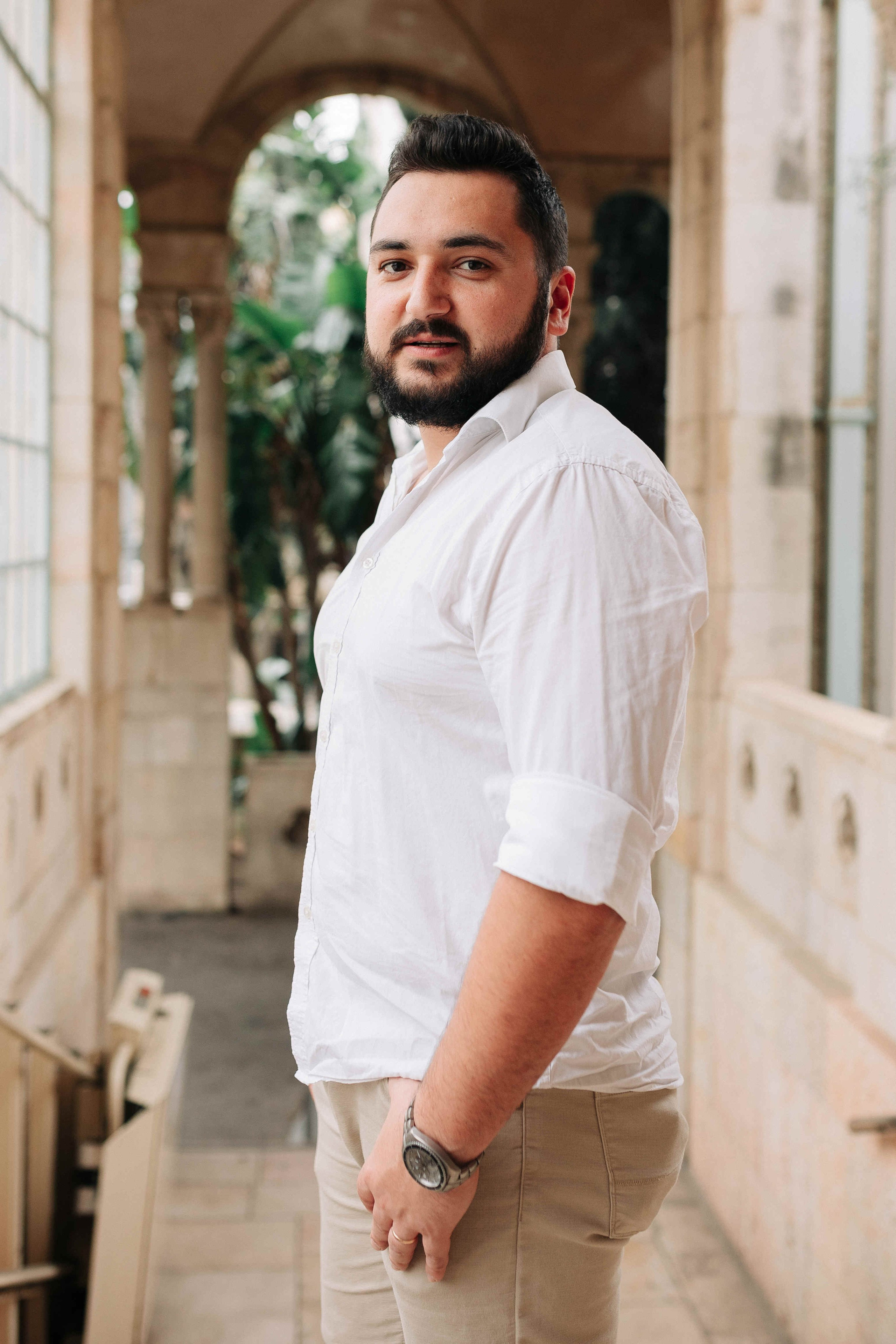 EXPECTING A BABY, JERUSALEM. PHOTOGRAPHER IN ISRAEL