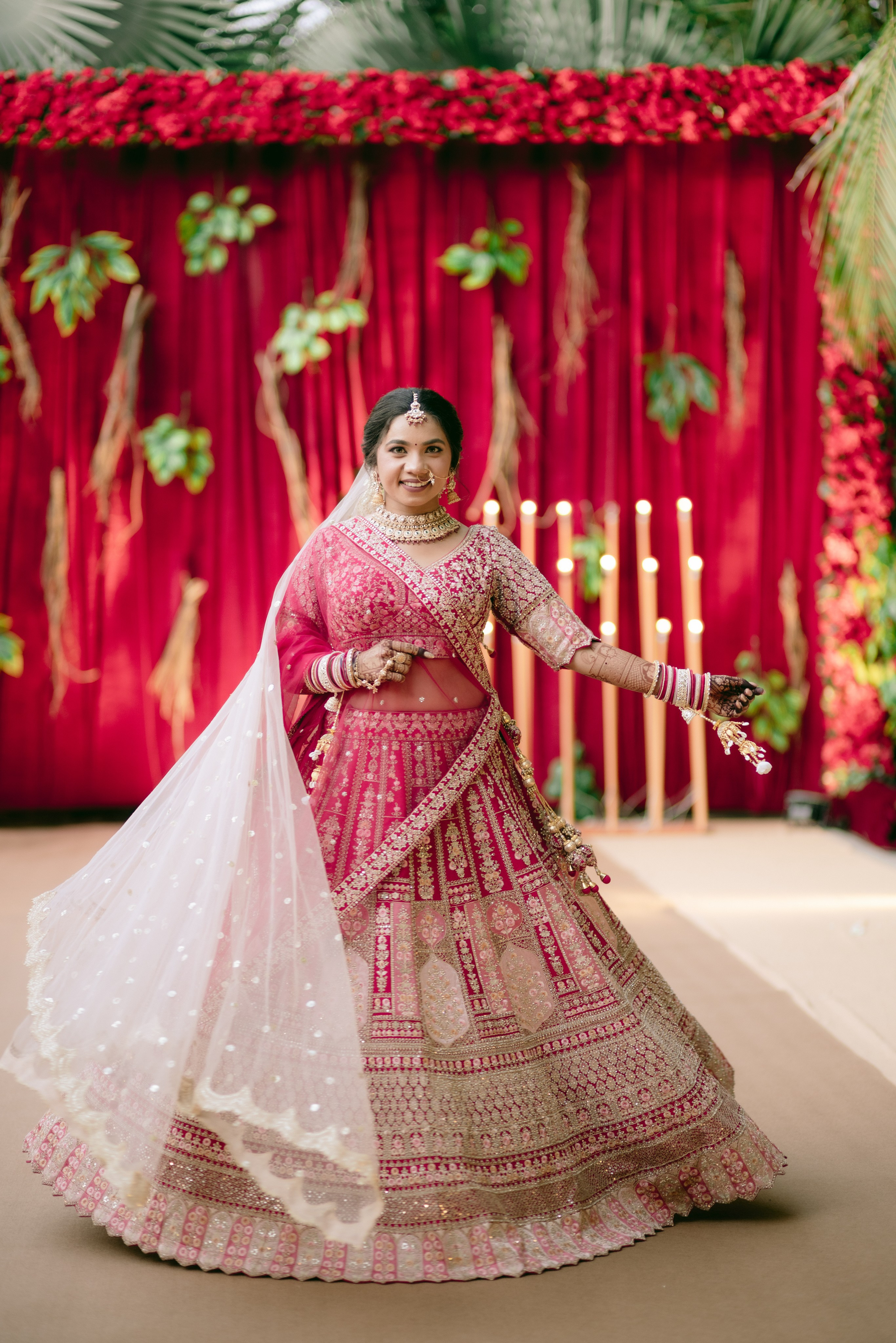 WEDDINGS. Love Emotions Weddings