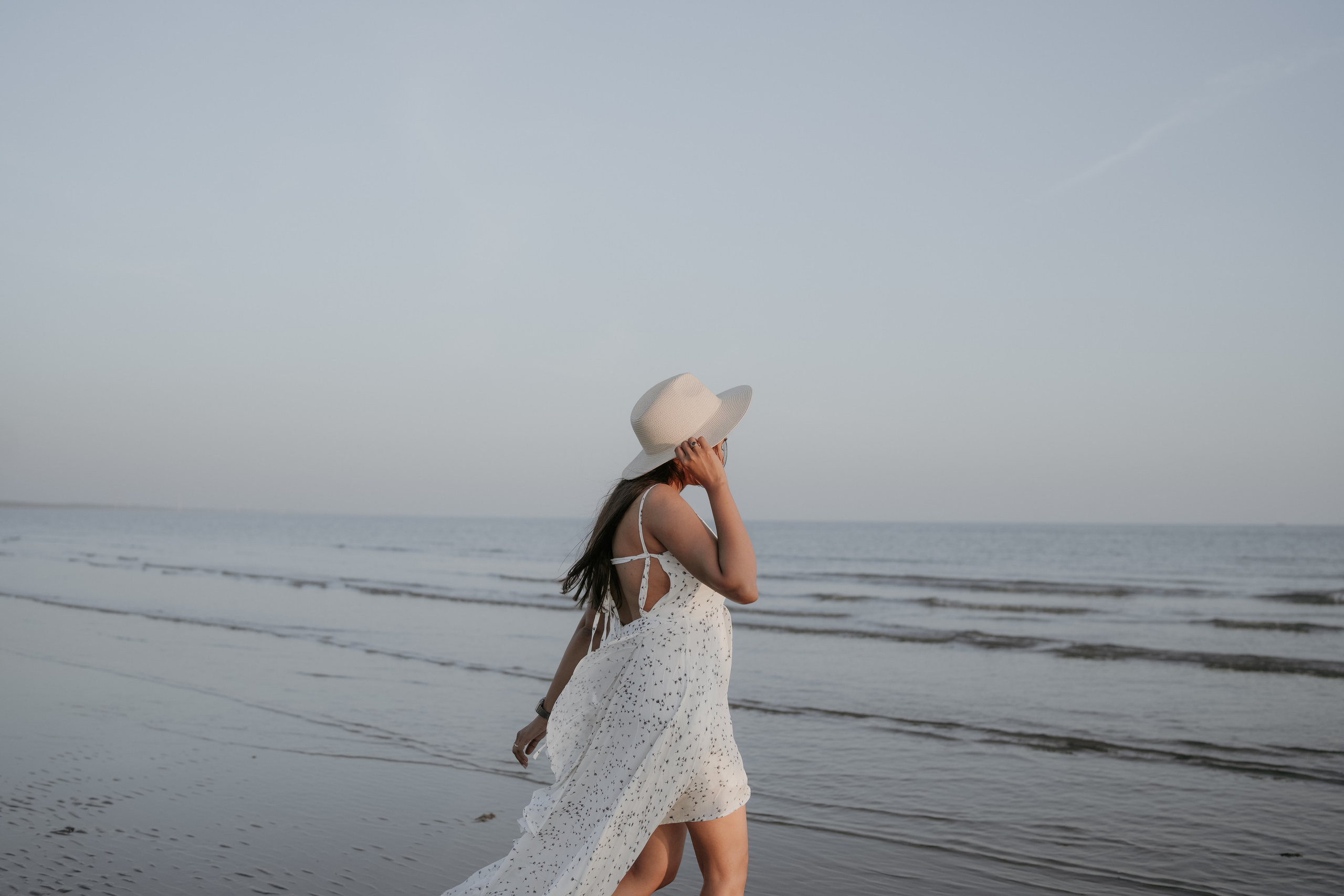 COUPLE SESSIONS. Love Emotions Weddings