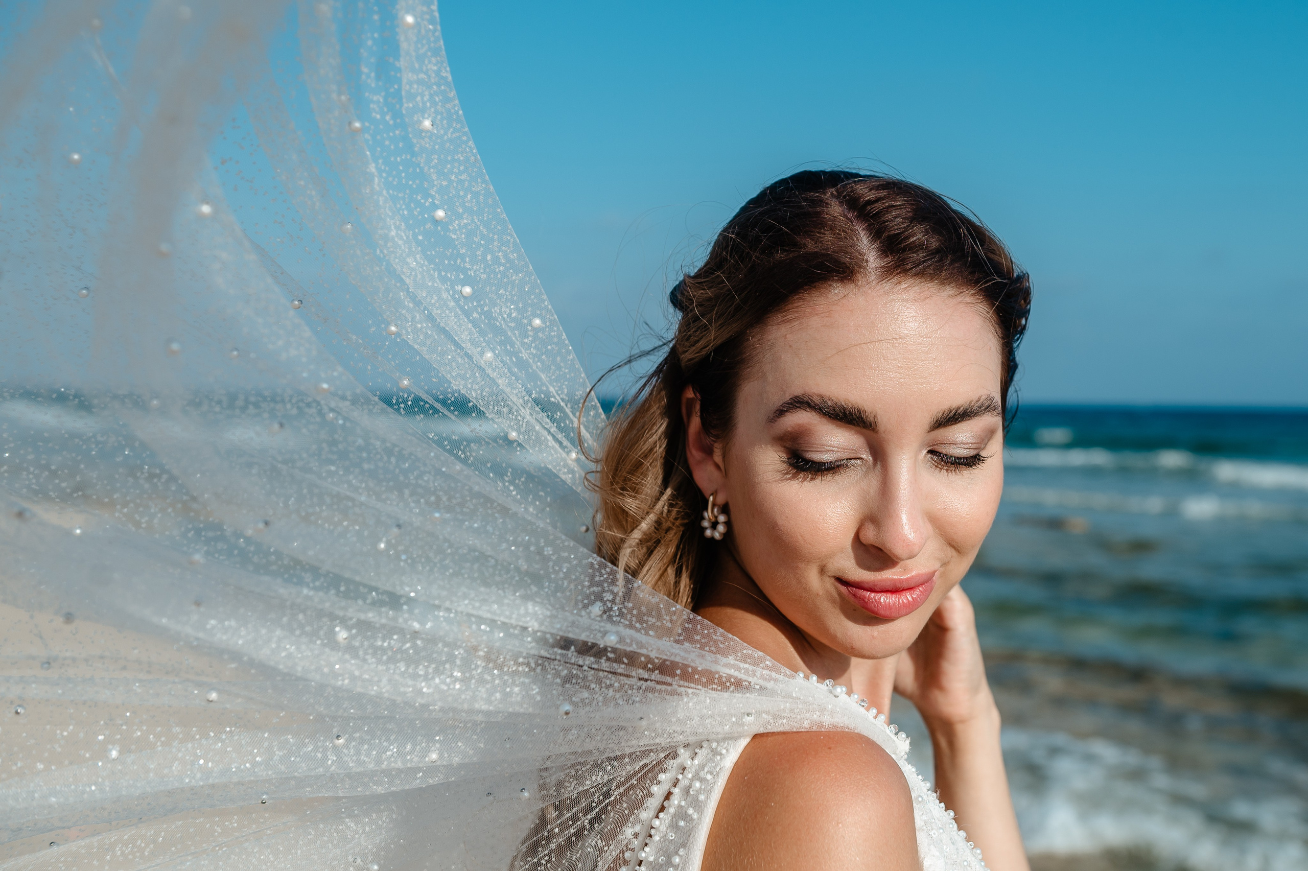 Siren’s ceremony. AdrianOltean.wfolio.pro