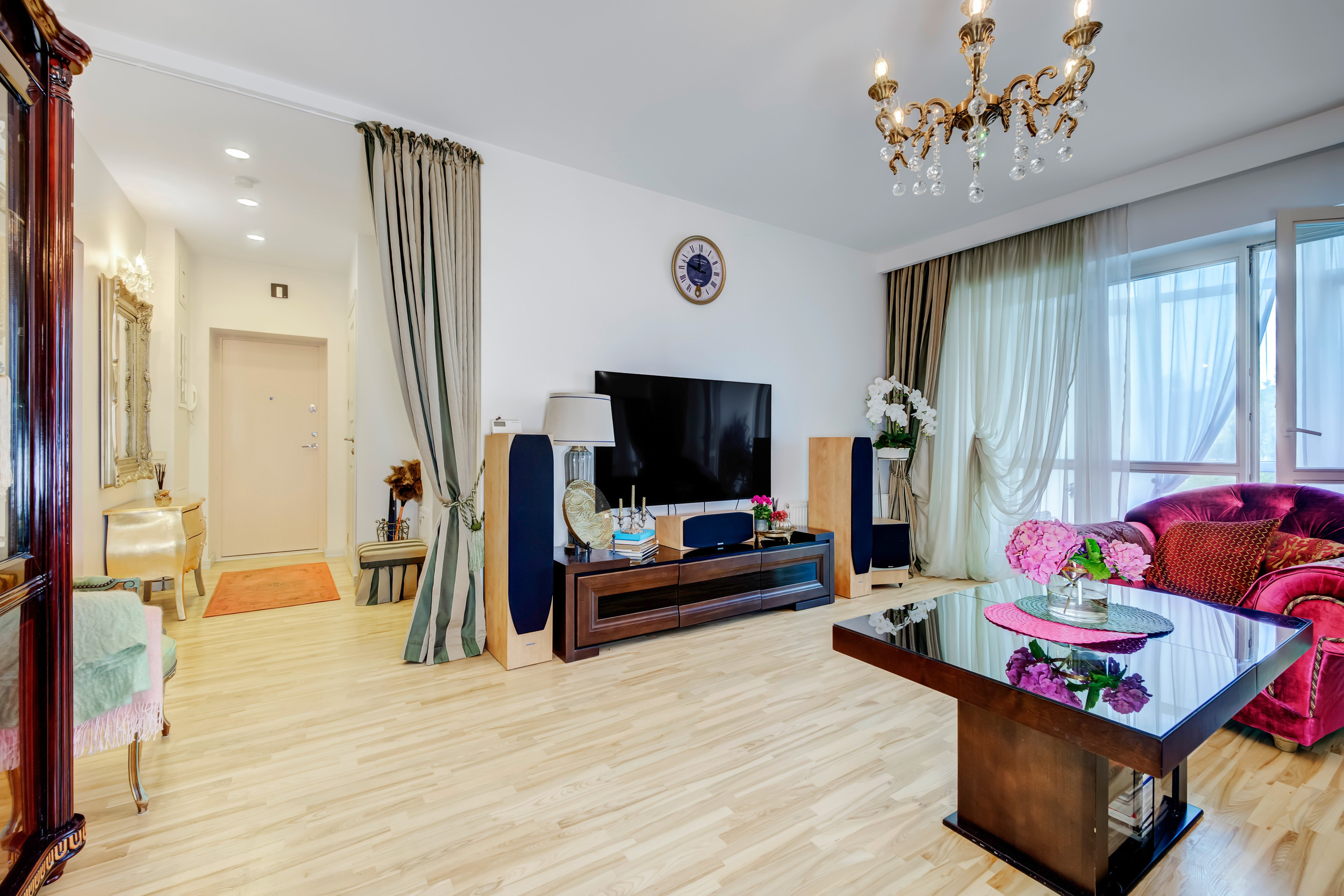 Baltupio g. 123, 3-jų kambarių butas. Elina Sapiega fotografė Vilniuje