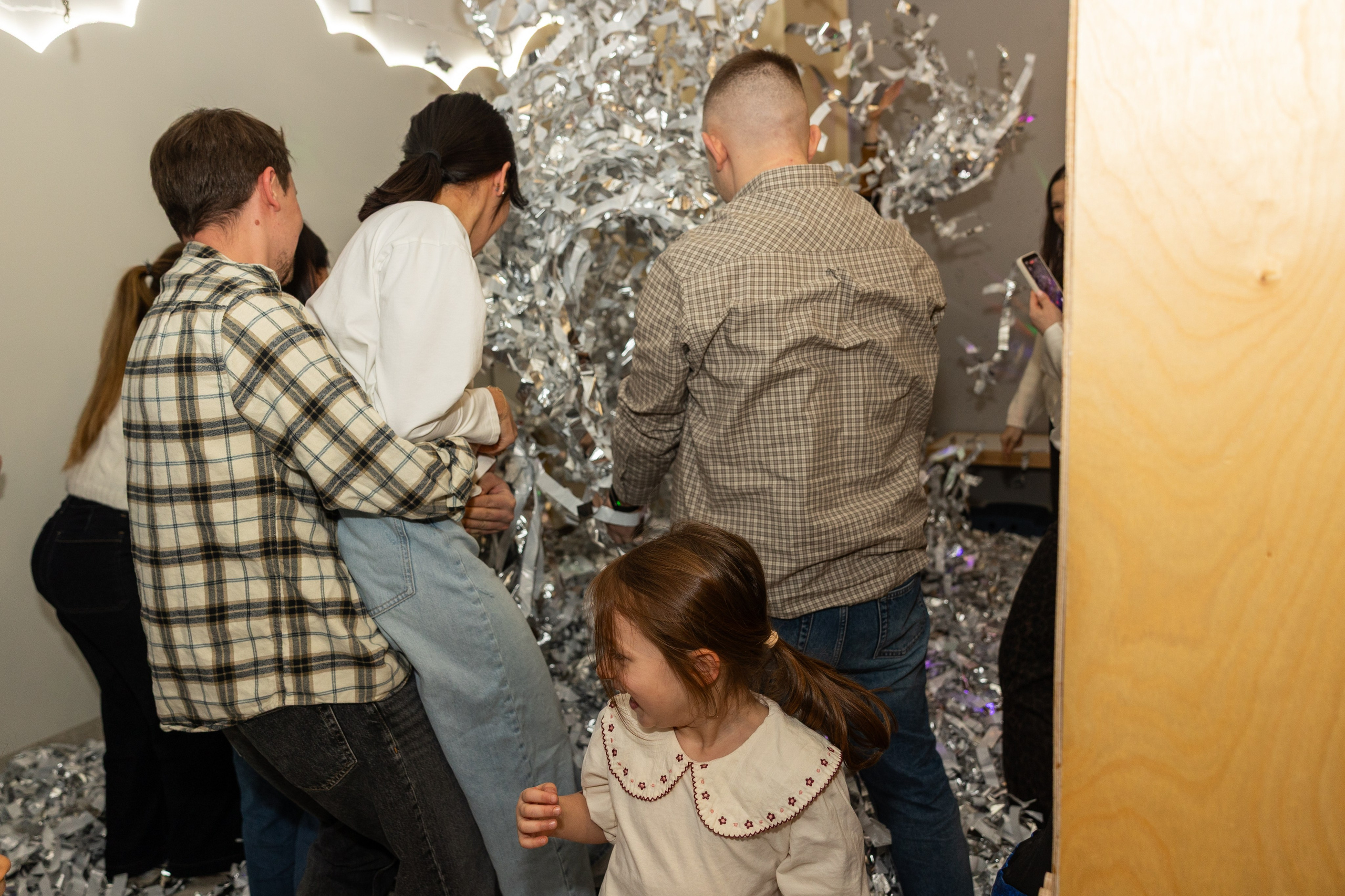 День рождения Артёма 24 января 2026 года. Семейный и детский фотограф в Варшаве Мила Бобровская