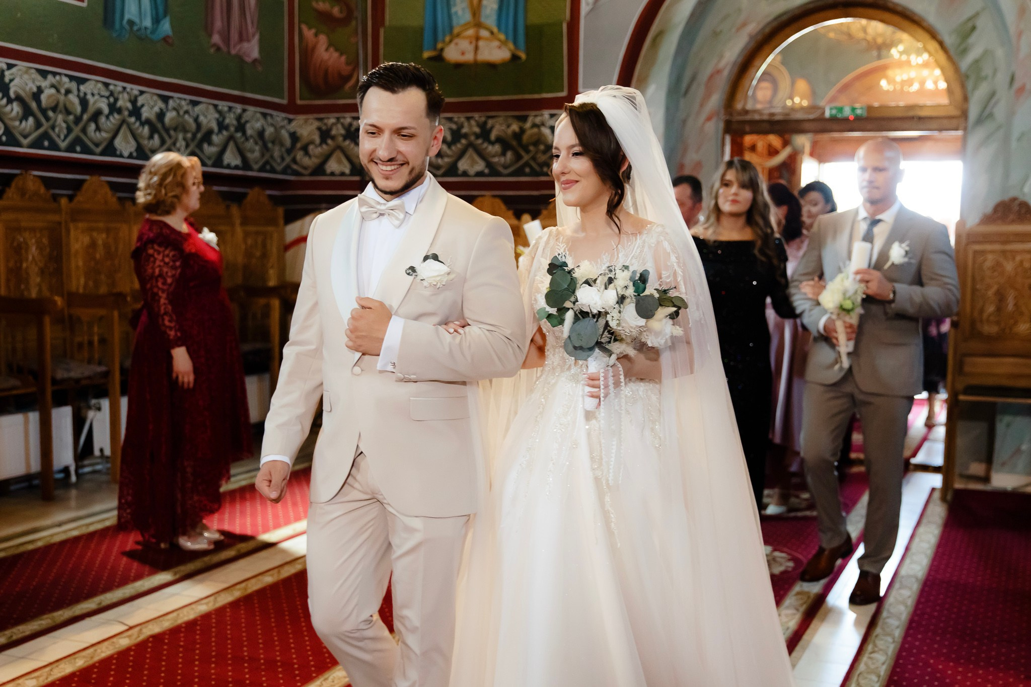 Ioana & Ionuț | Nuntă de poveste la Păstrăvăria Poiana din Mălini județul Suceava. Servicii foto-video profesionale, pentru momente de neuitat