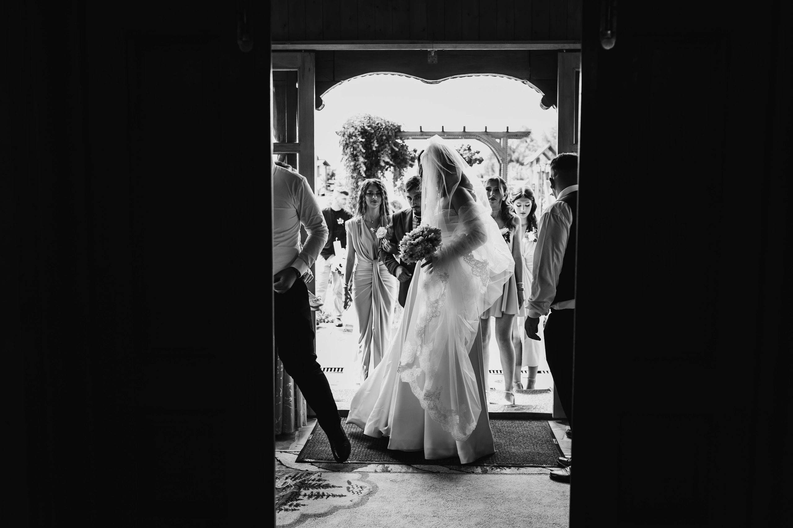 Nunta Nicoleta & Răzvan | Fotografie & Videografie Profesională. Servicii foto-video profesionale, pentru momente de neuitat