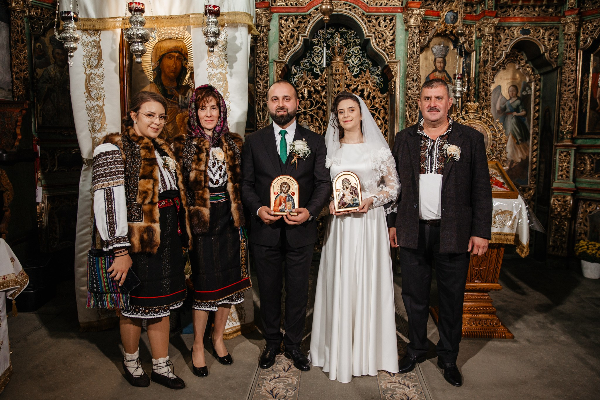 Nunta de Poveste la Sucevița: Cristi și Andreea. Servicii foto-video profesionale, pentru momente de neuitat