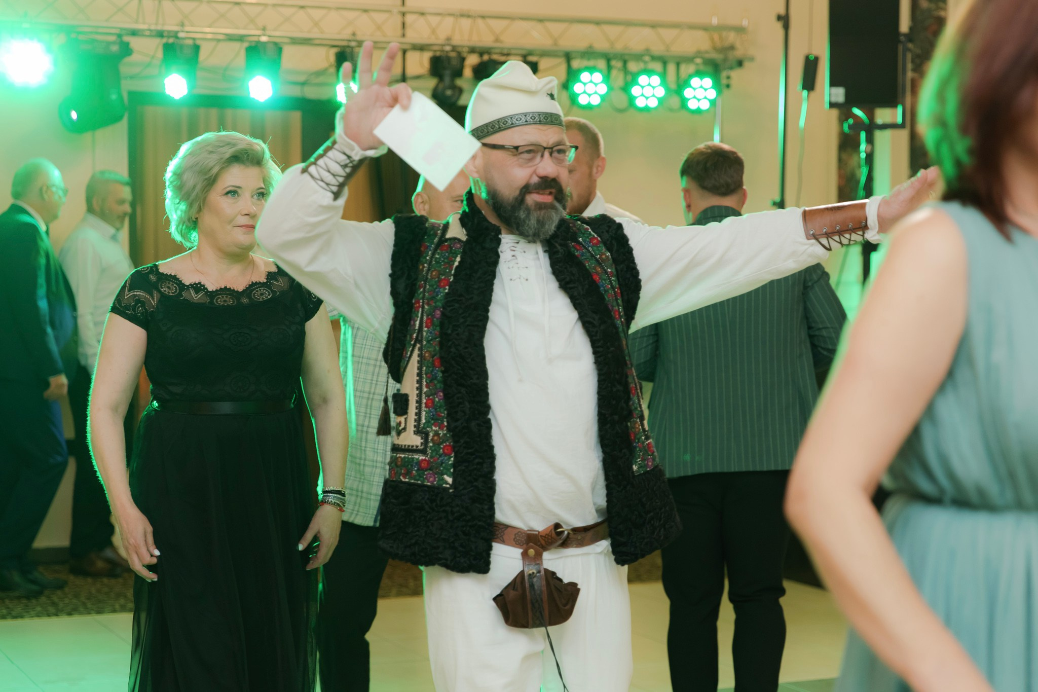 Mihai & Oana. Servicii foto-video profesionale, pentru momente de neuitat