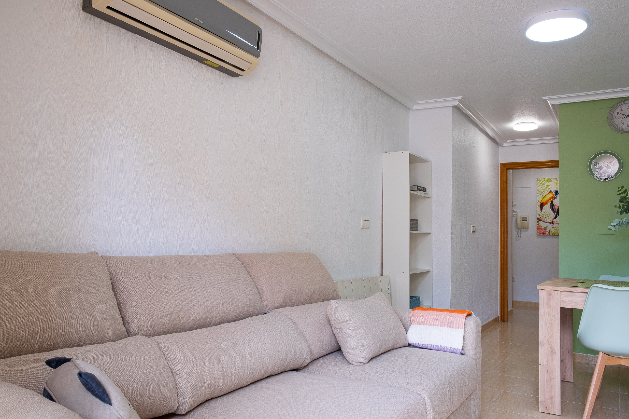 Интерьерная съемка квартиры под аренду в Испании