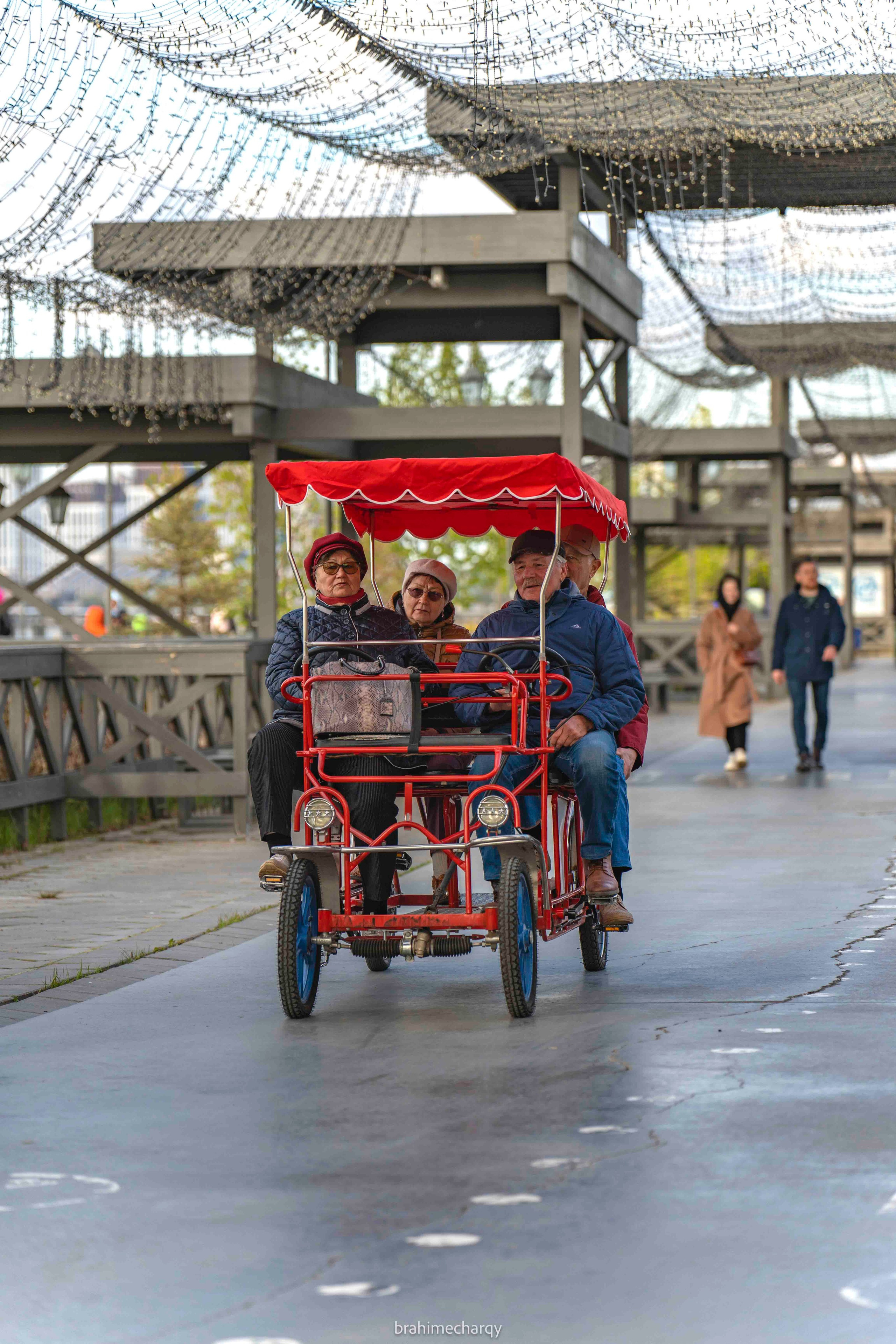 Фото. Брахим — фотограф