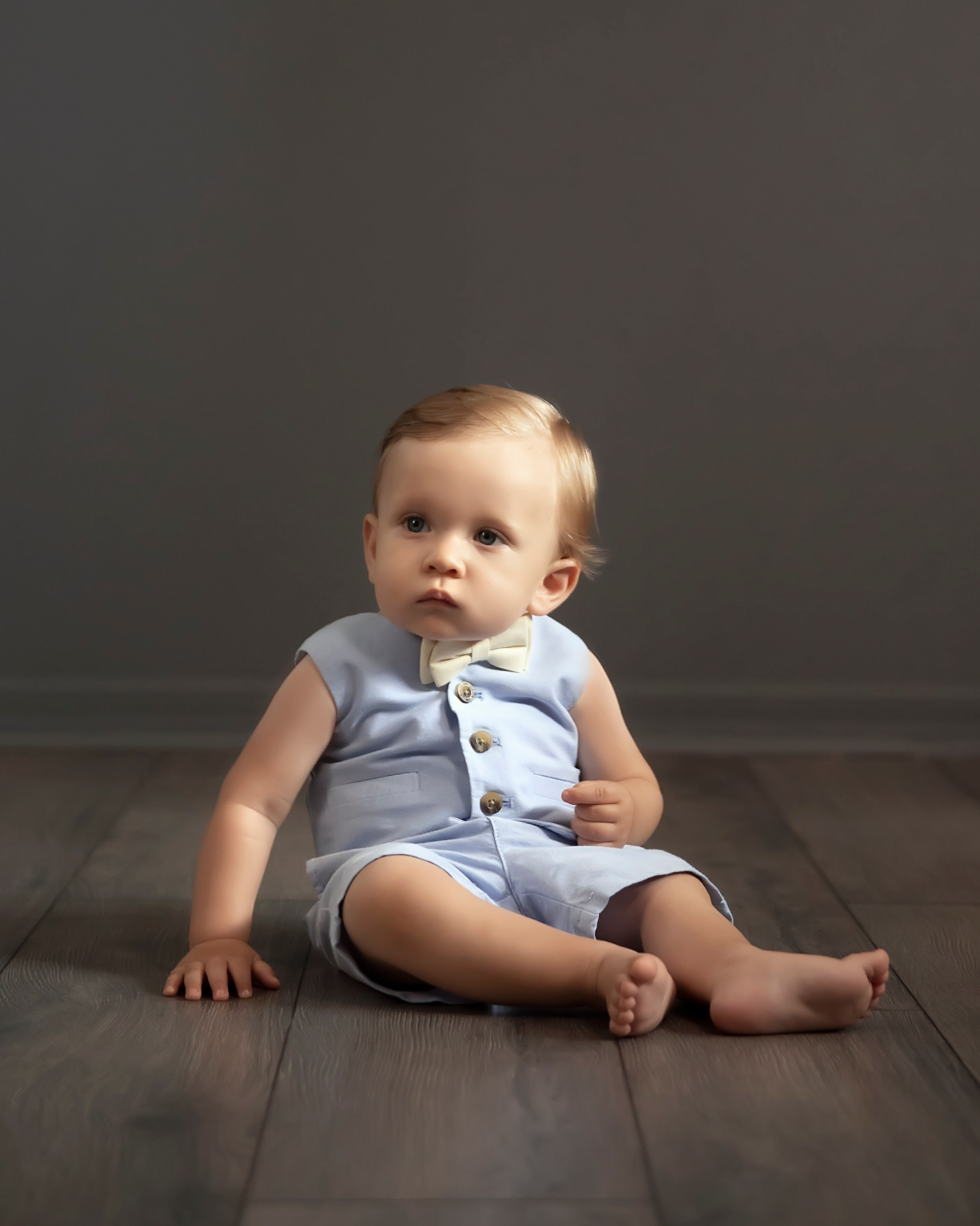 ONE year baby boy. Portrait, kids and family photographer in Wesley Chapel Alina Alice Osipova