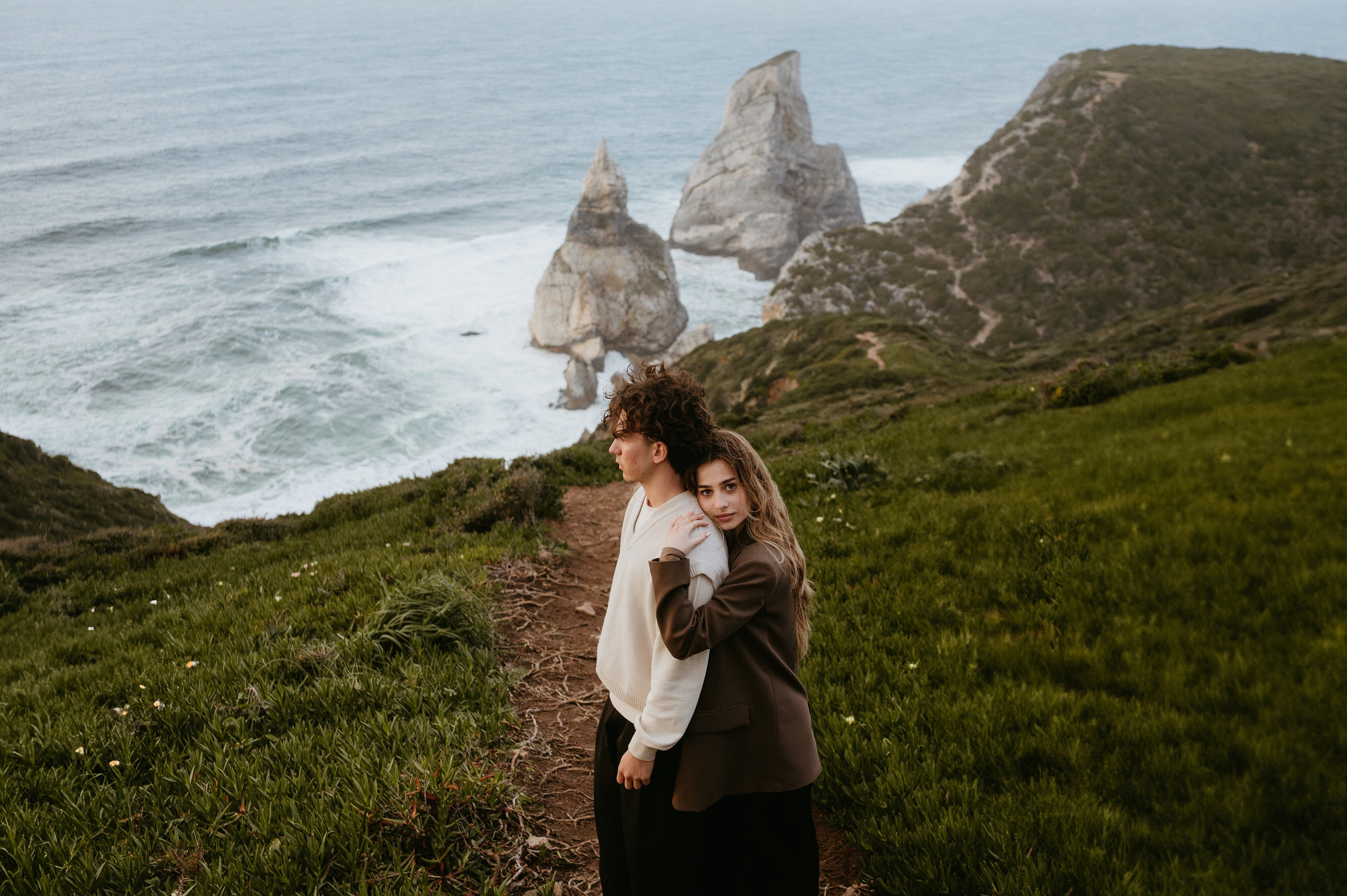 Praia da Ursa – ședință foto de cuplu într-un loc magic din Portugalia. Valentin Melen — wedding photographer