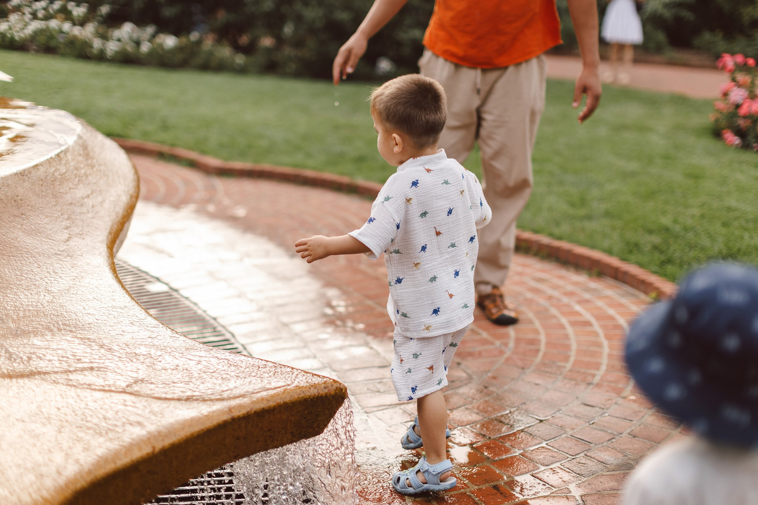 07.10.26 Family Photoshoot. Wedding family event photographer in Chicago Nick Yushevich