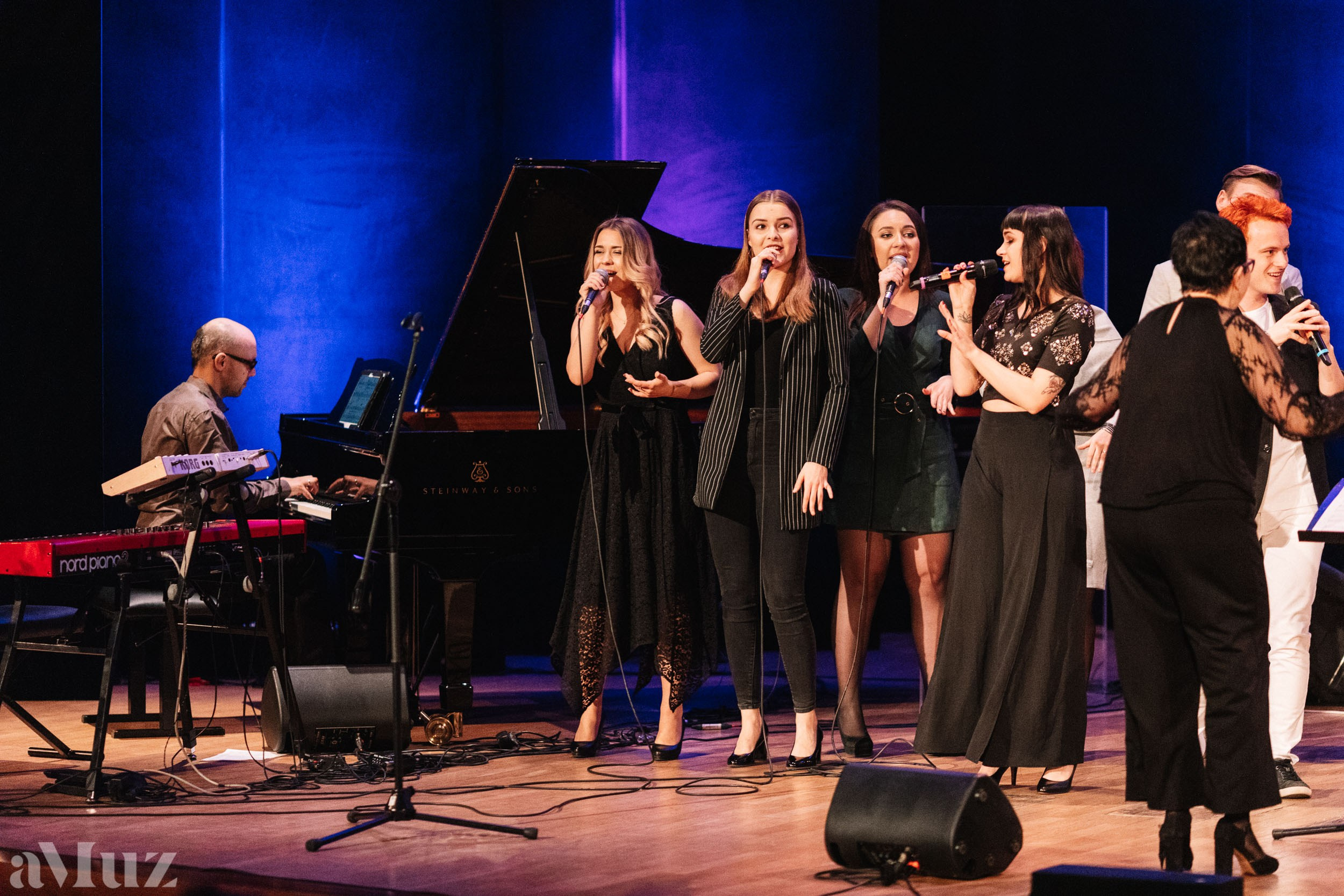 Jazz Zaśpiewam. Fotograf Ślubny Warszawa - Sesje Biznesowe Rodzinne Eventy