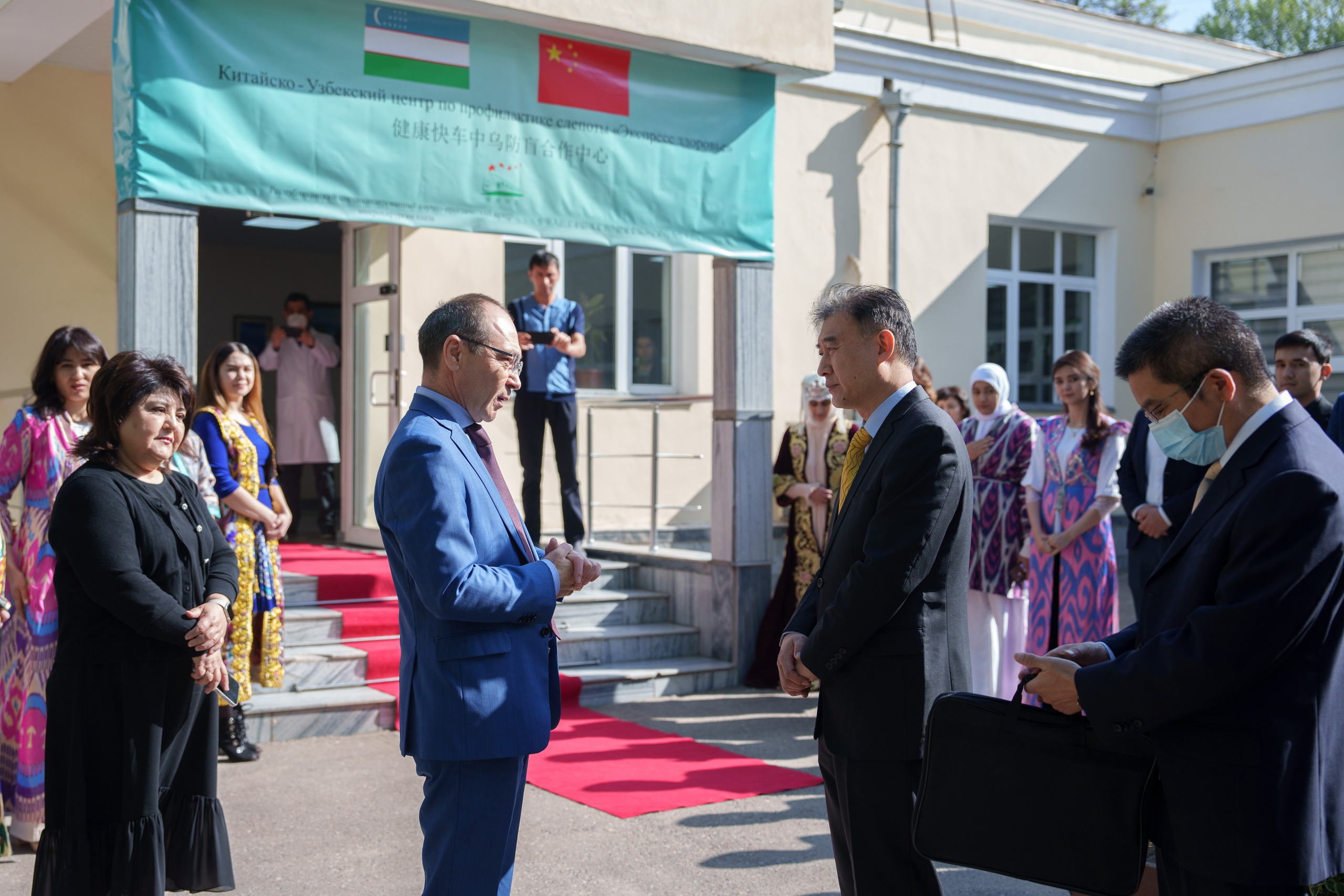 ЦЕРЕМОНИИ ОТКРЫТИЯ УЗБЕКСКО-КИТАЙСКОГО МЕДИЦИНСКОГО ЦЕНТРА. Георгий Намазов | Фотограф в Ташкенте