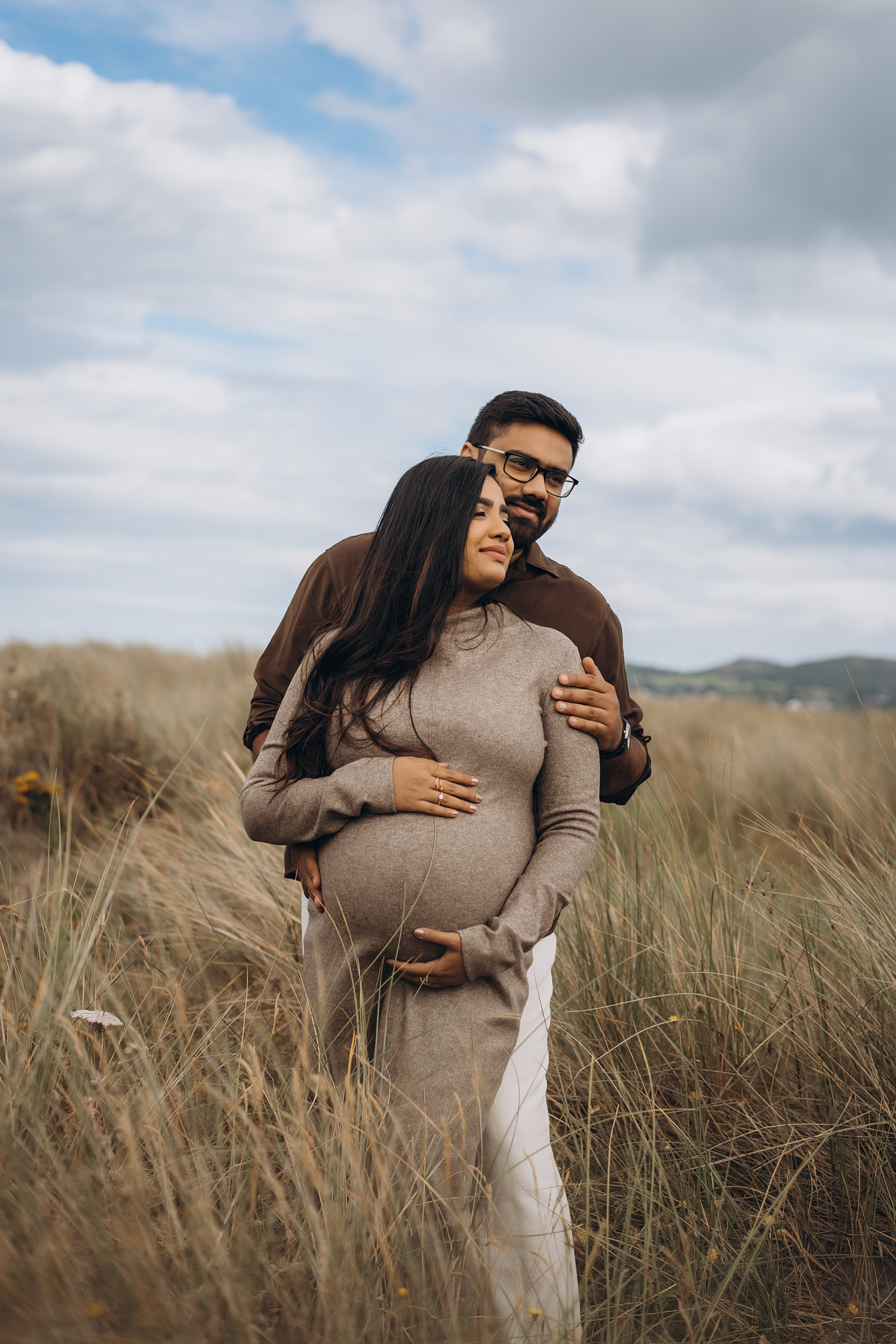 Meera: Bull island. Maternity/Love story/Wedding photographer