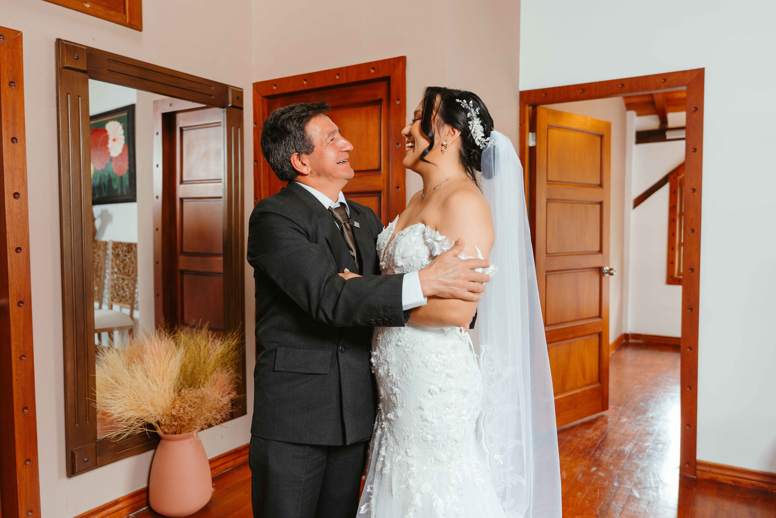 Karol y Jairon. Fotógrafo de bodas en Loja Ecuador | Piero Alvarez PH
