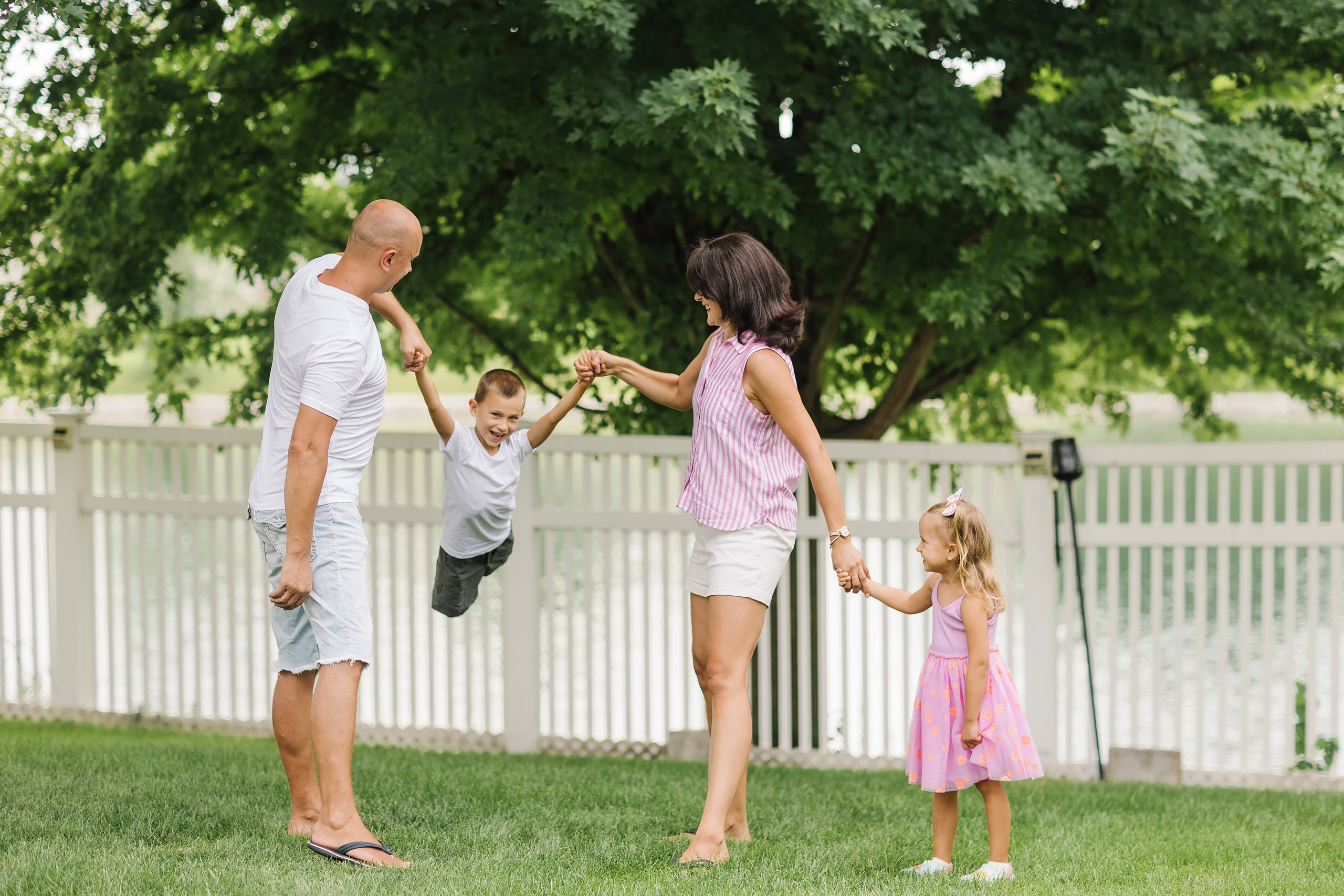 Birthday Party. Wedding family event photographer in Chicago Nick Yushevich