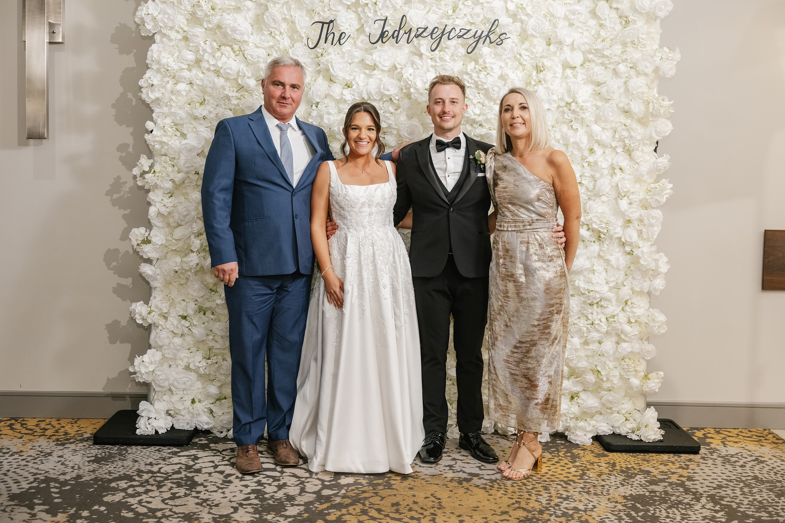 09.06.2025 Wedding. Wedding family event photographer in Chicago Nick Yushevich