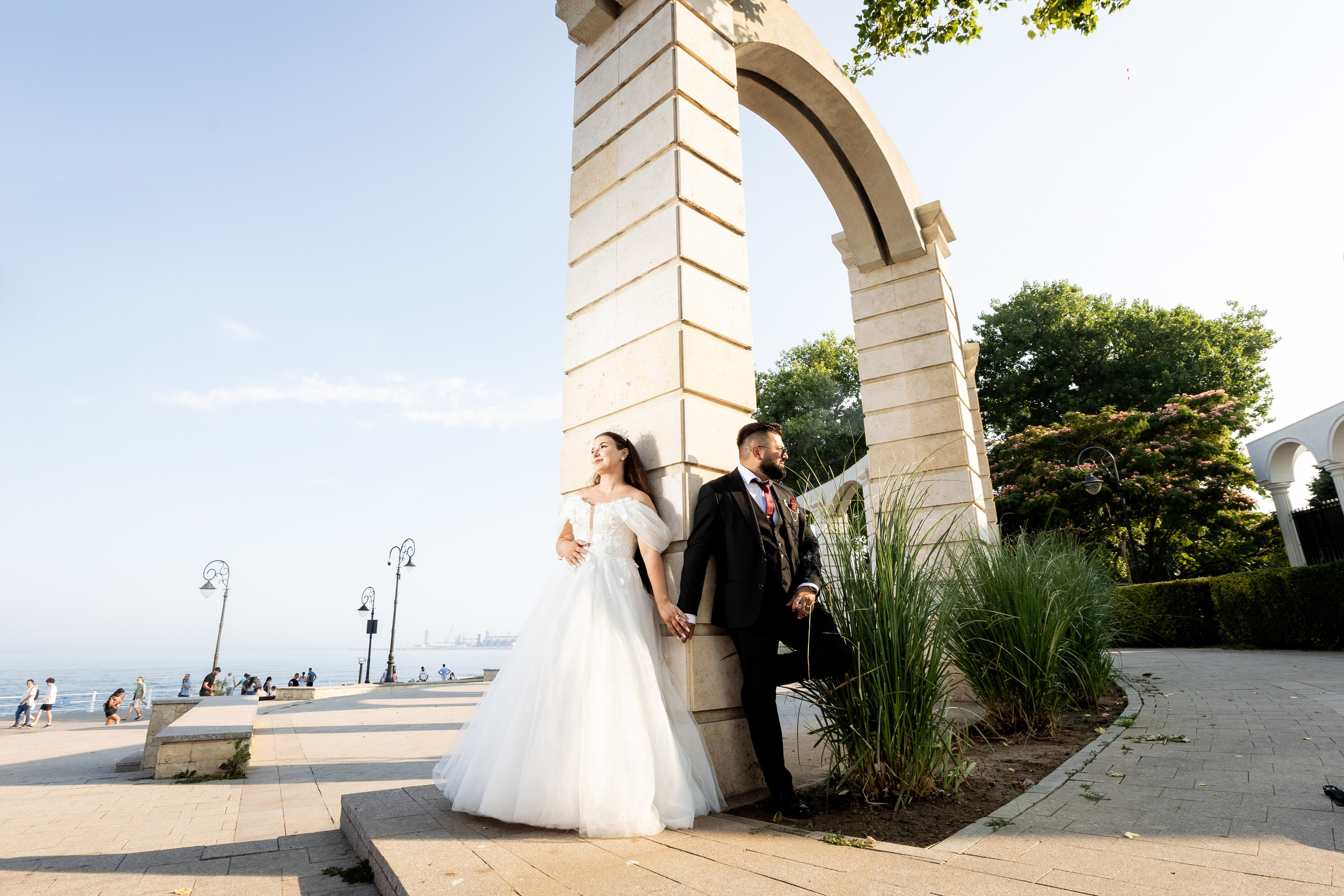 Andreea & Elvis Trash The Dress. MGS STUDIO
